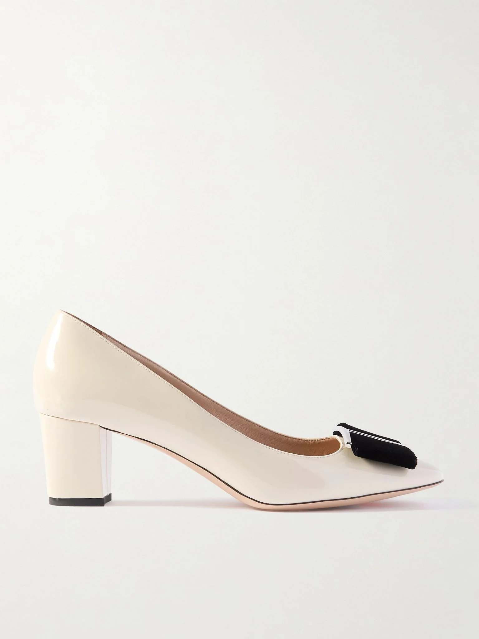 Audrey embellished velvet-trimmed patent-leather pumps Ivory - 1