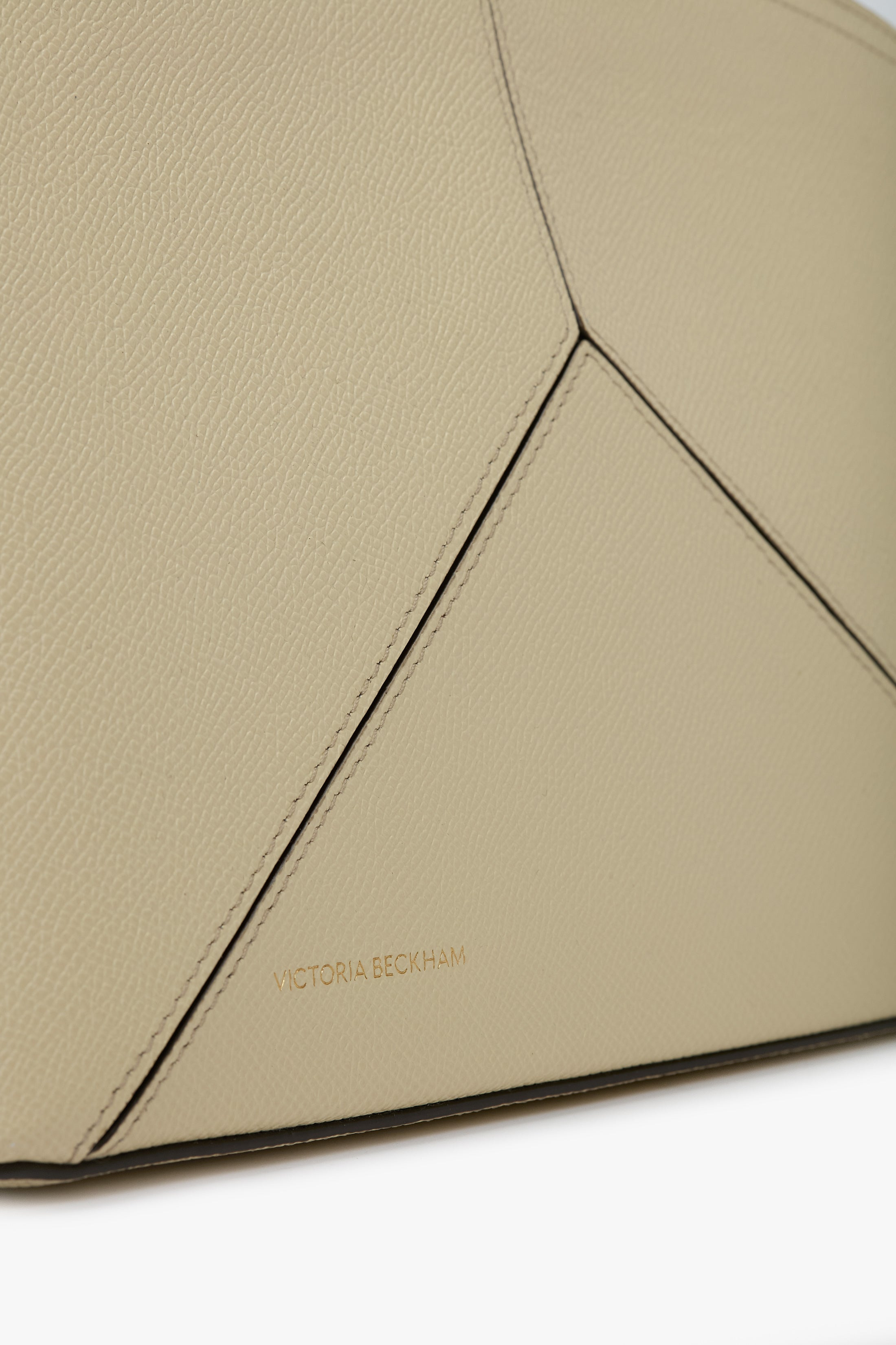 Victoria Clutch Bag In Ivory Grained Leather - 5