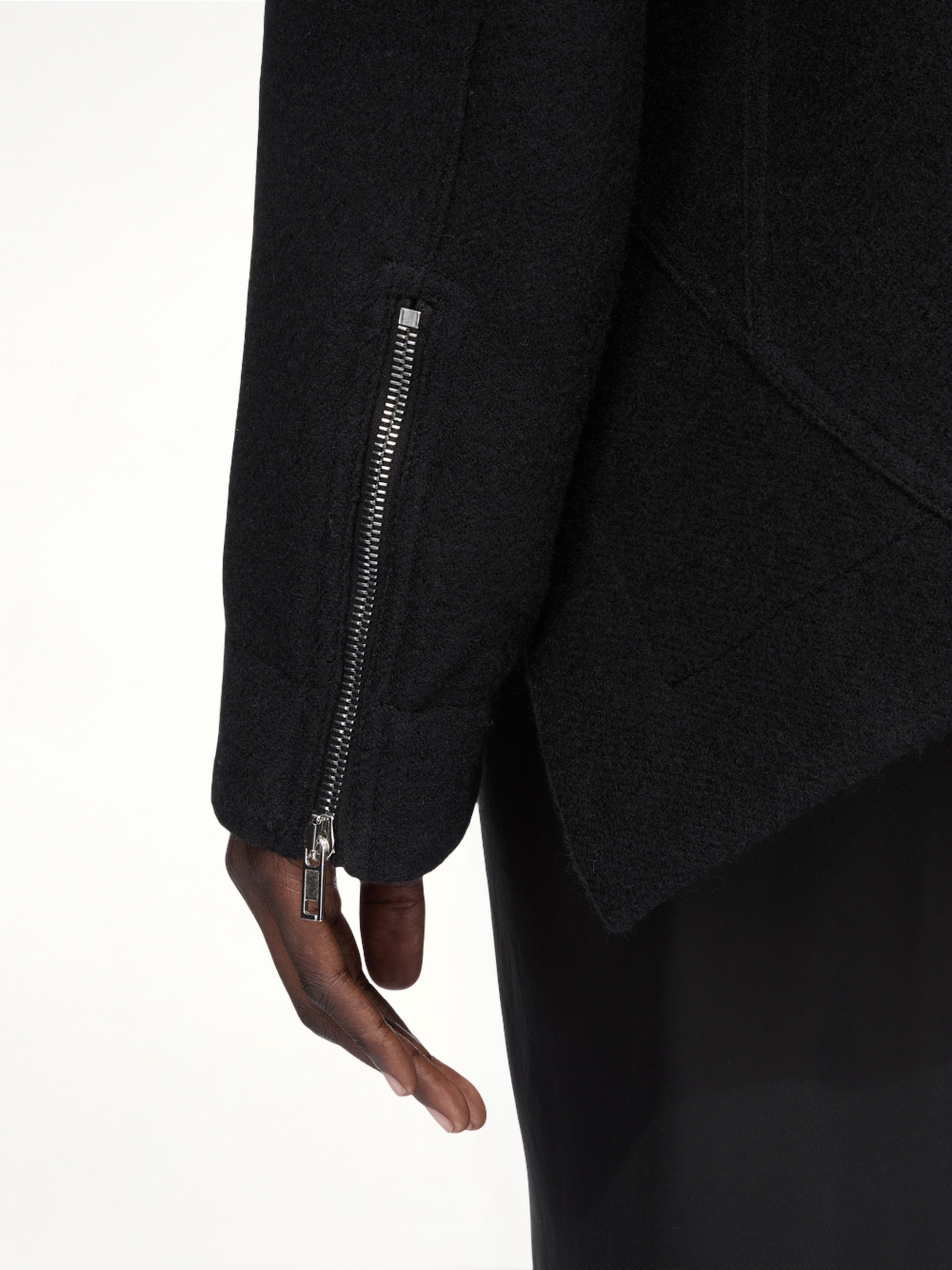Exploder Jacket in Black - 6