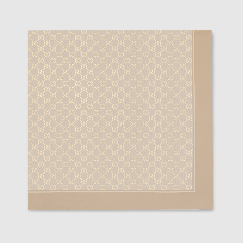 GUCCI GG silk carré outlook