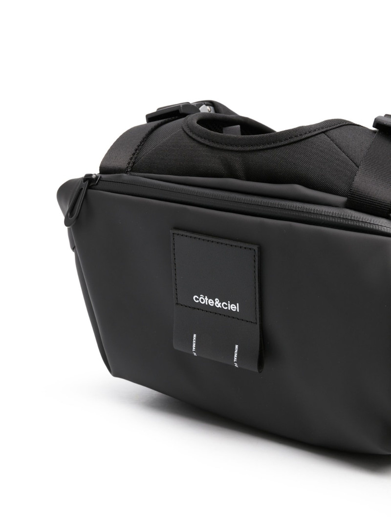 laptop-pocket backpack 4