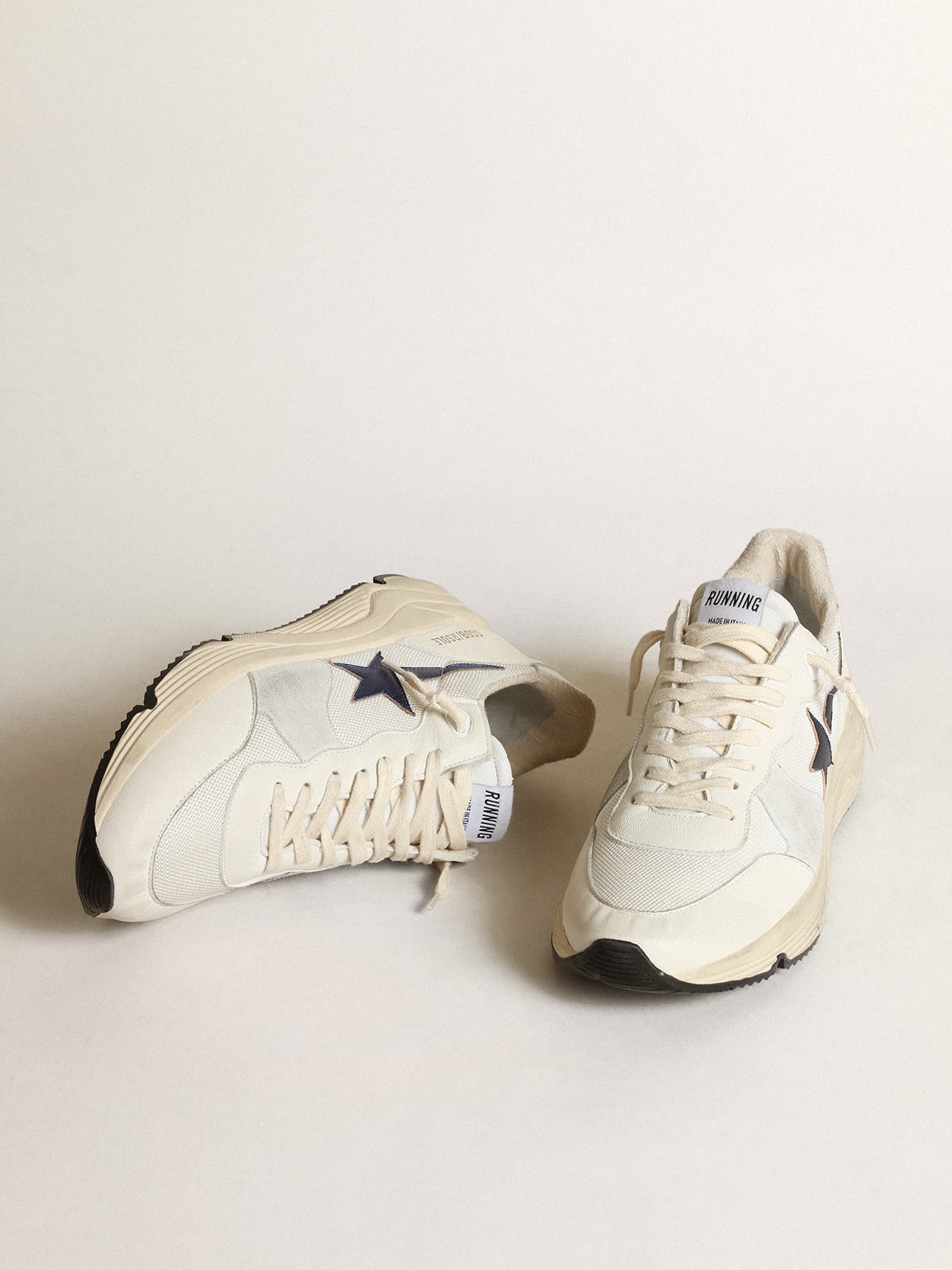 Running Sole in white mesh and nappa leather with a blue star - 2