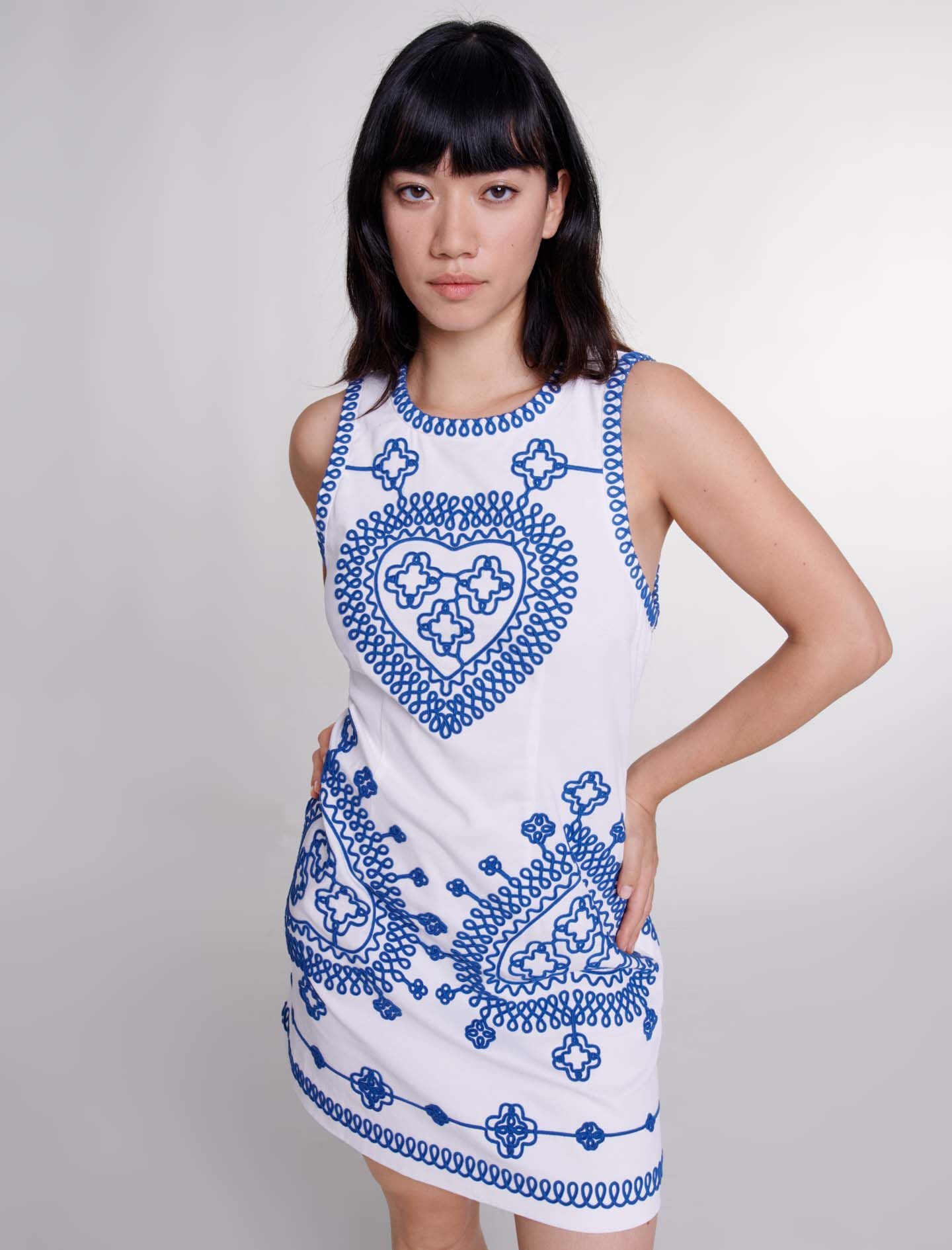 Fitted embroidered dress - 4