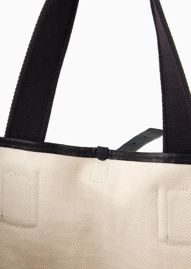 Oversized shopper bag in printed canvas 4