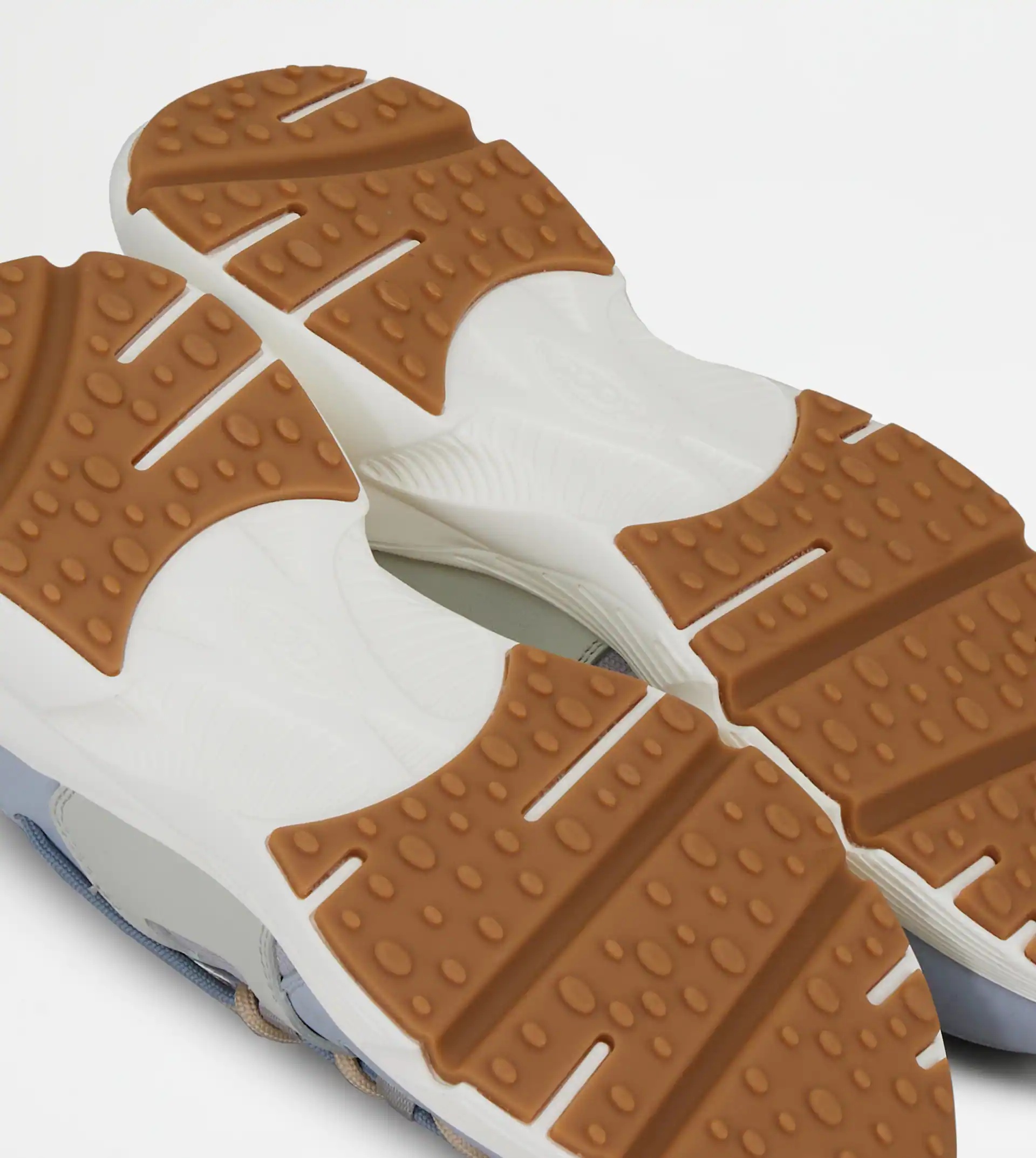SNEAKERS IN LEATHER AND HIGH-TECH FABRIC - LIGHT BLUE - 3