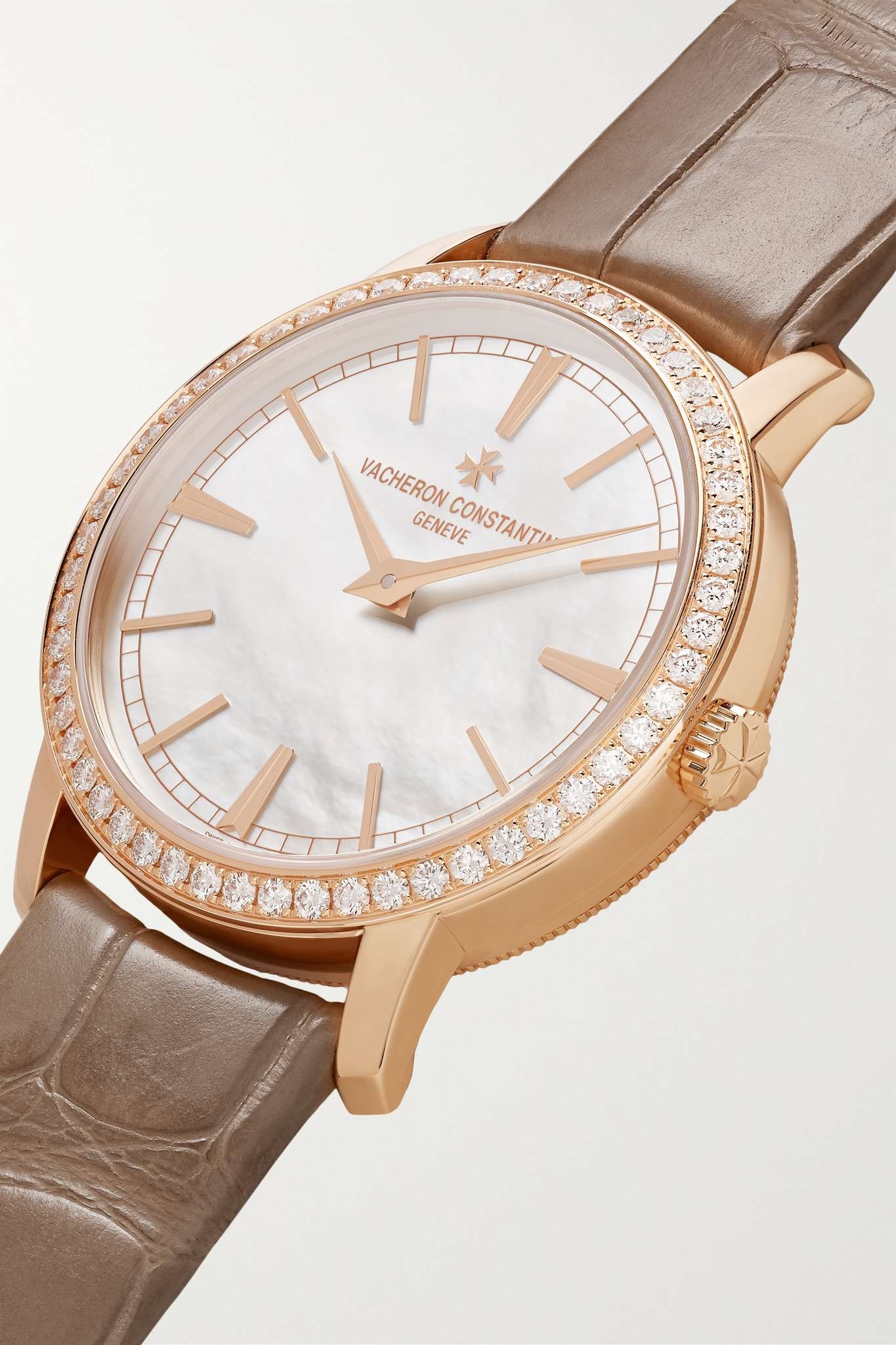 Traditionnelle Hand-Wound 33mm 18-karat pink gold, alligator and diamond watch - 3