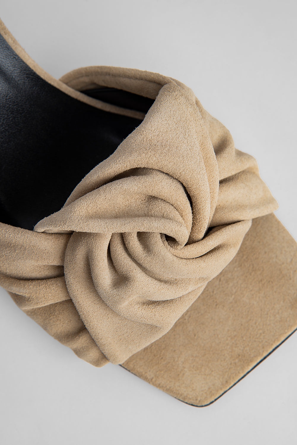 Lana Cappuccino Suede Leather - 4
