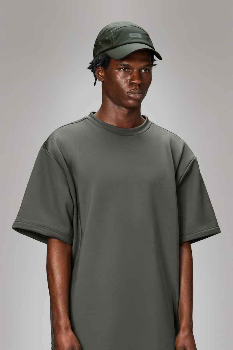 RAINS 5 Panel Cap outlook