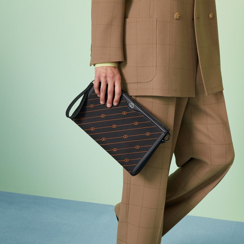 Interlocking G pouch 3