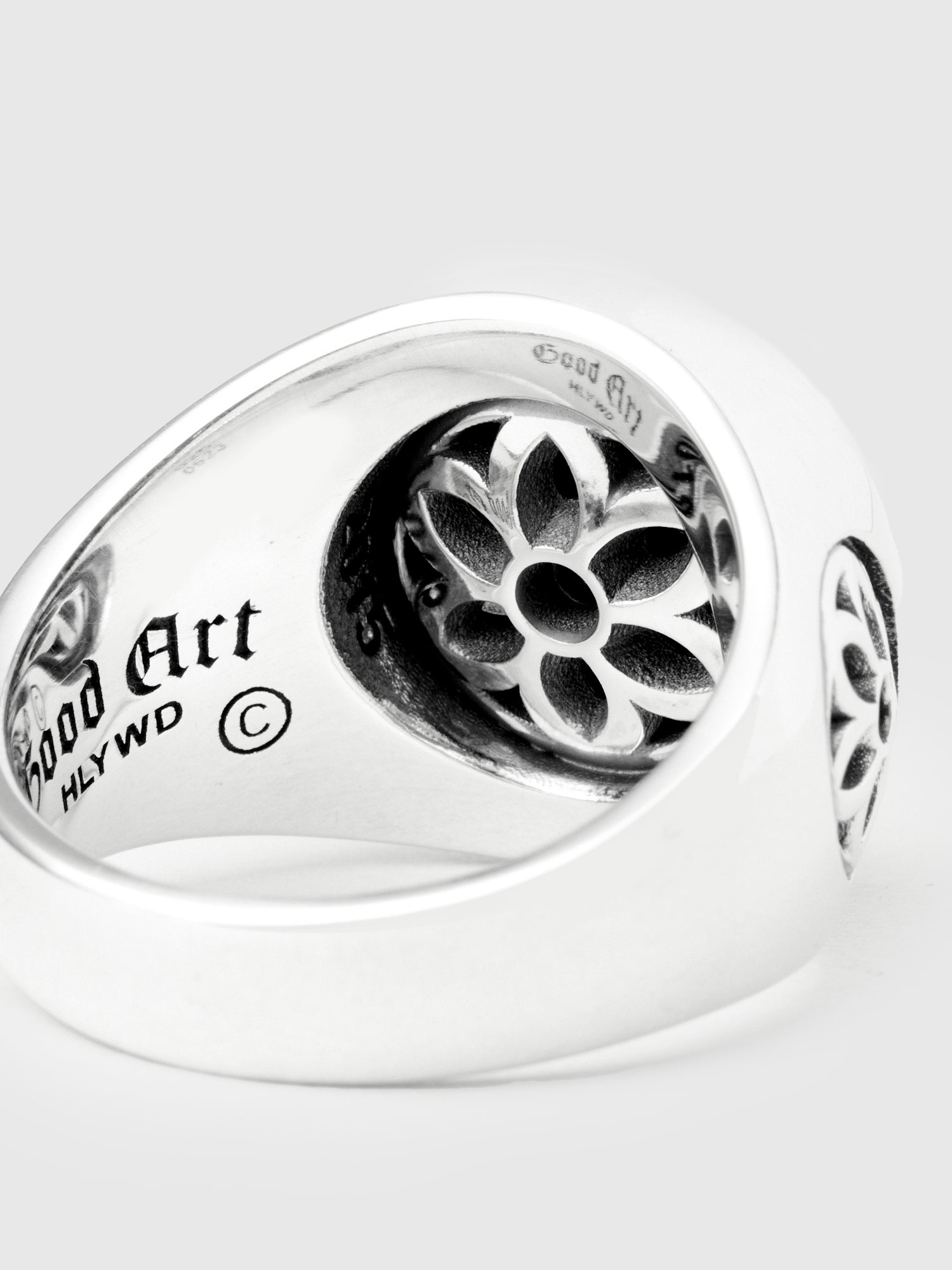 Medium Club Ring in Sterling Sliver - 4