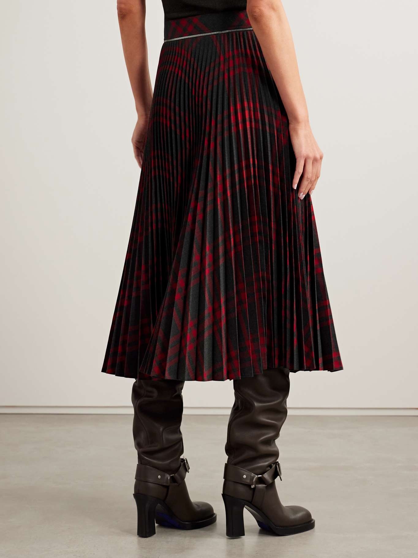 Checked pleated woven midi wrap skirt - 4