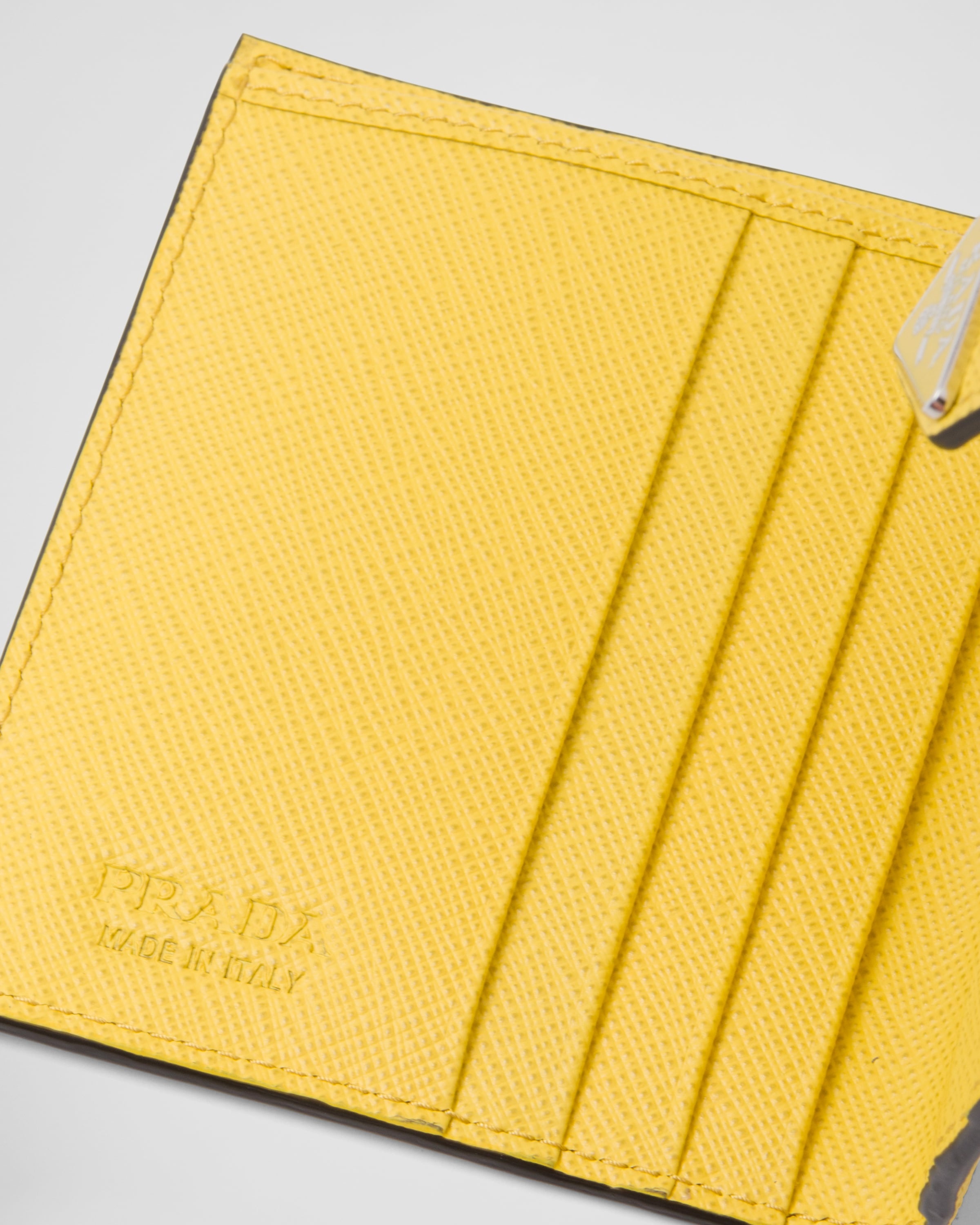 Saffiano leather wallet - 6