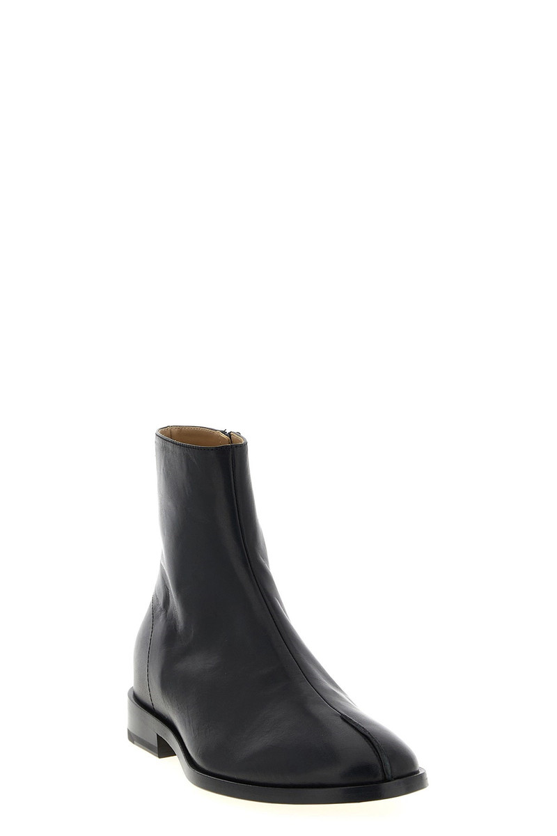 MM6 Maison Margiela Chelsea ankle boots outlook