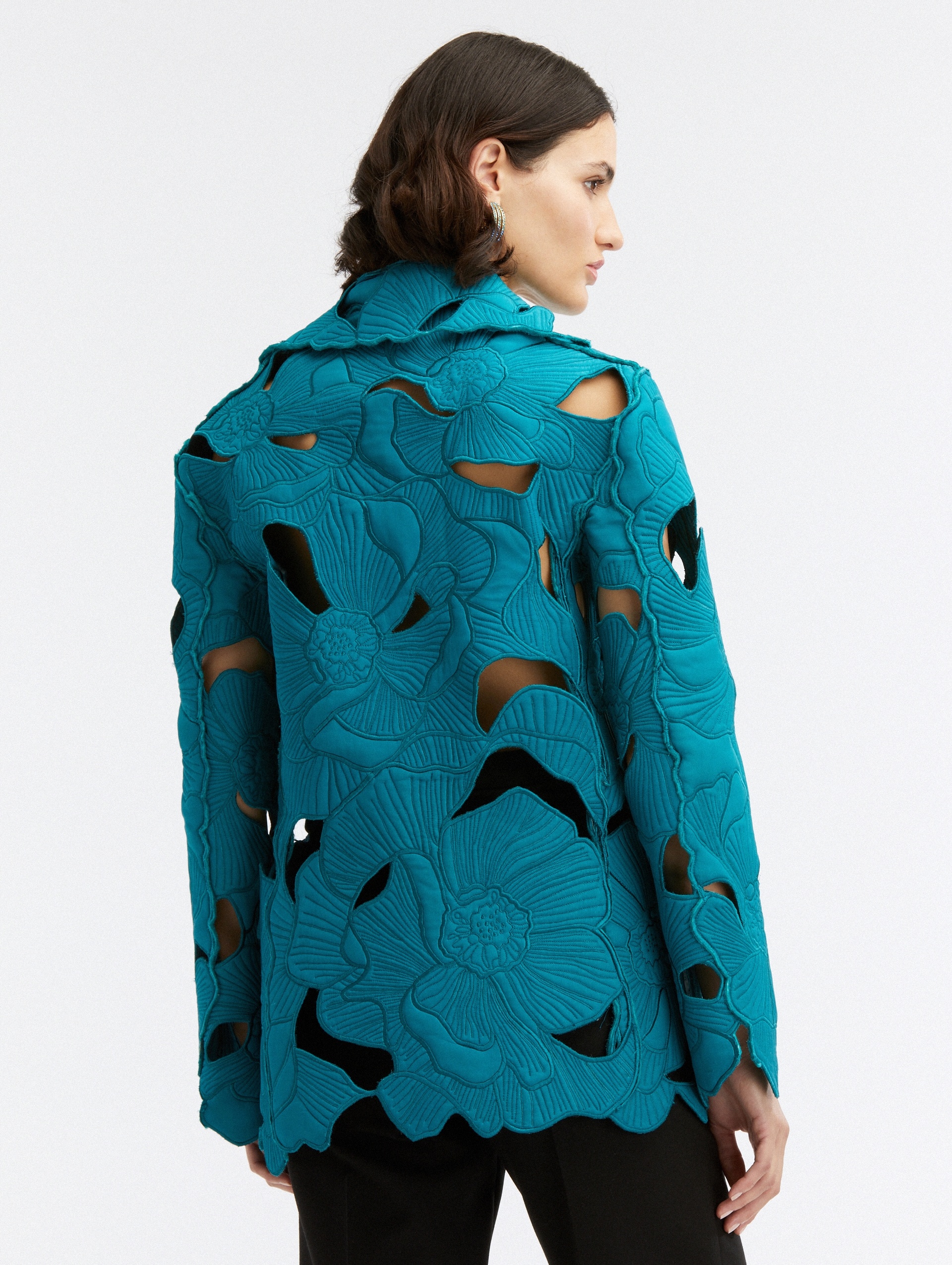 OVERSIZED FLORAL CUTOUT JACKET - 4