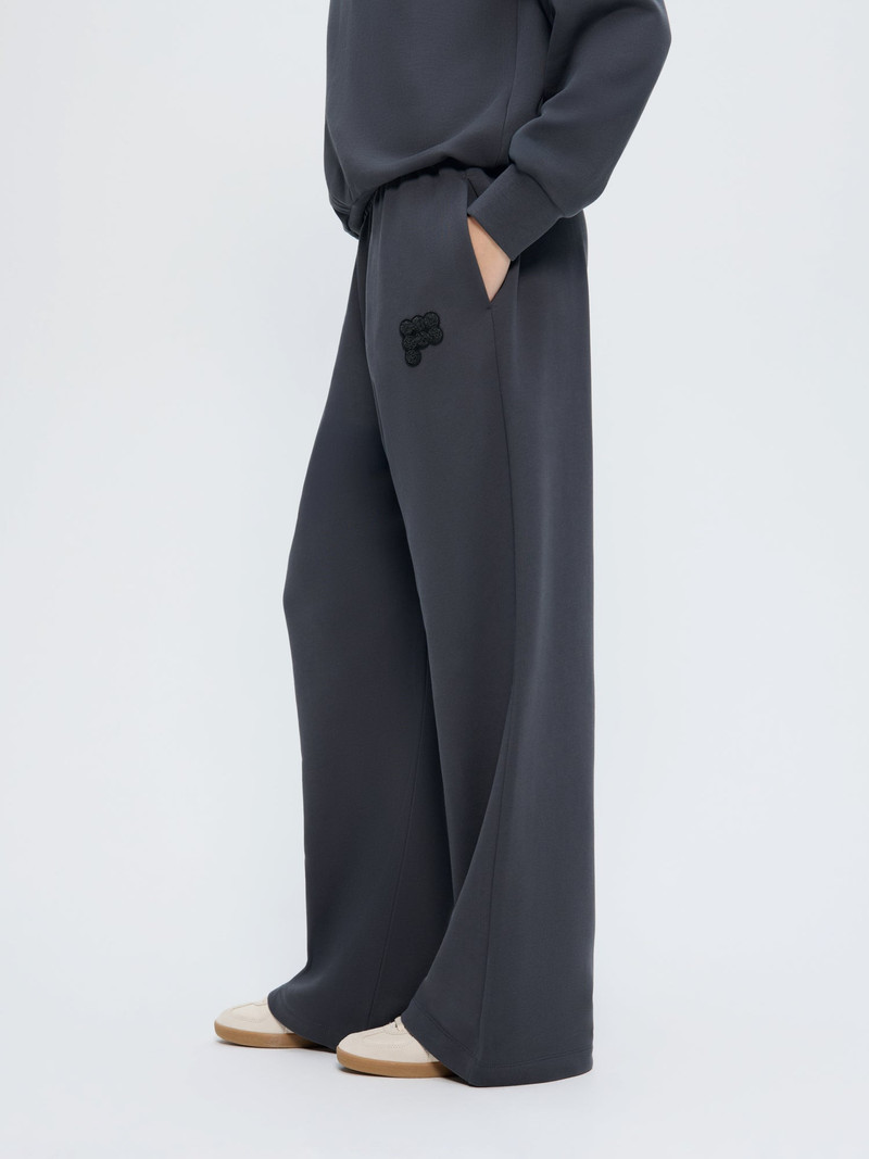 Womens Straight Leg Track Pants - Smoked Black 4