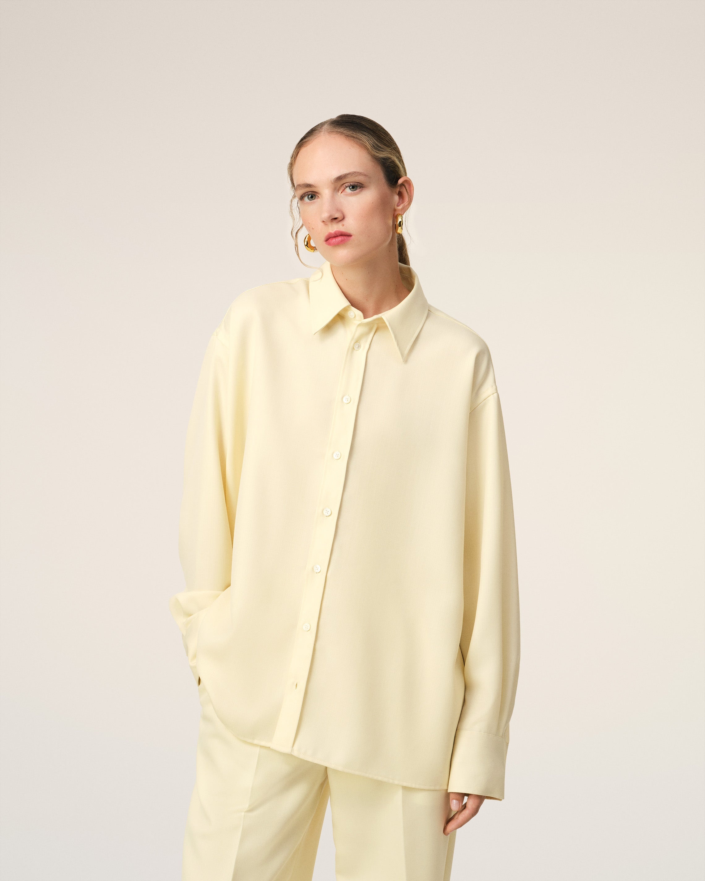 YELLOW WOOL BACK SLIT LOOSE SHIRT - 3