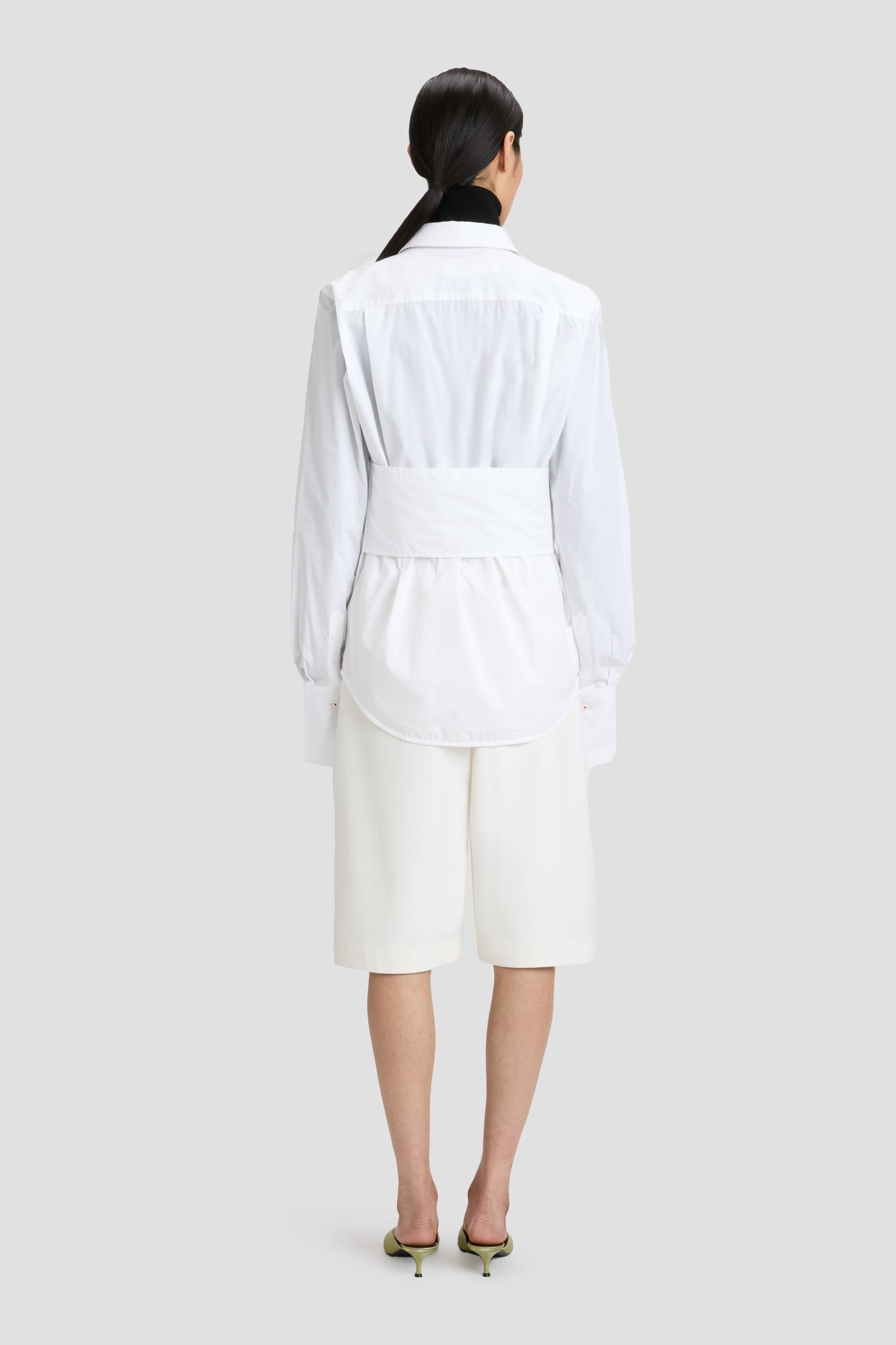 Tab Detail Shorts In Ivory - 4