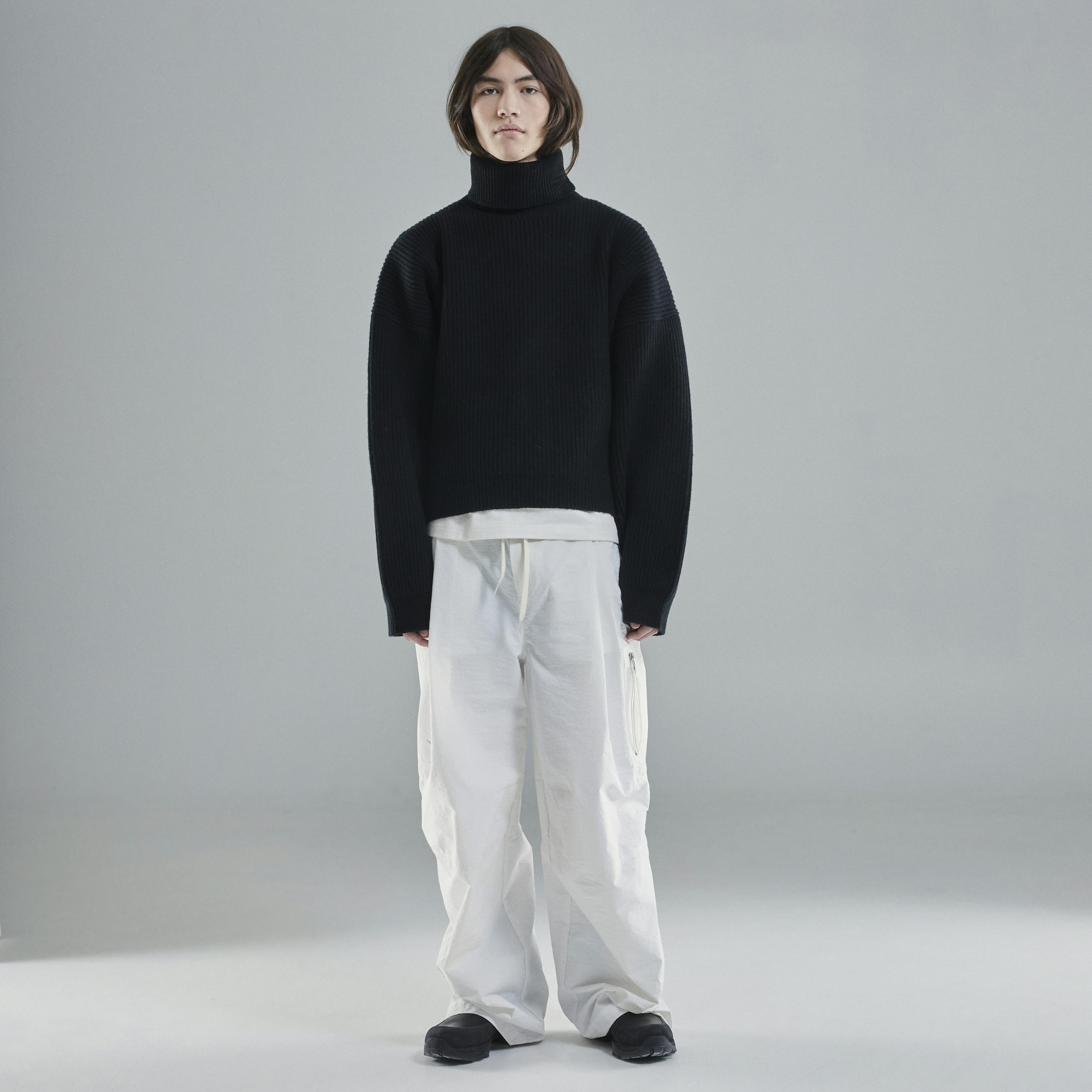 Vonarstræti Wool Sweater (Unisex) - 3