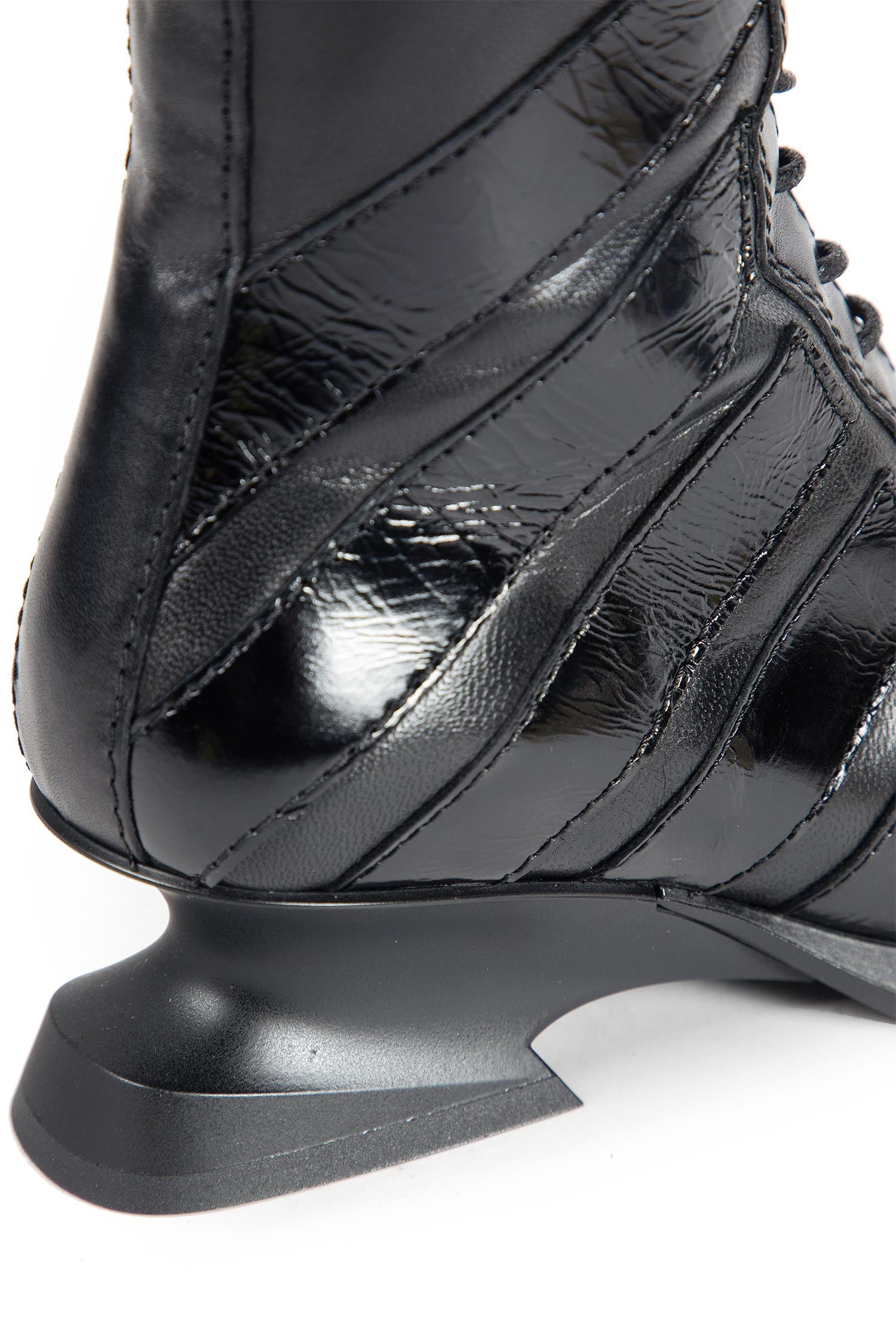 Nelly Wedge Boots - 6