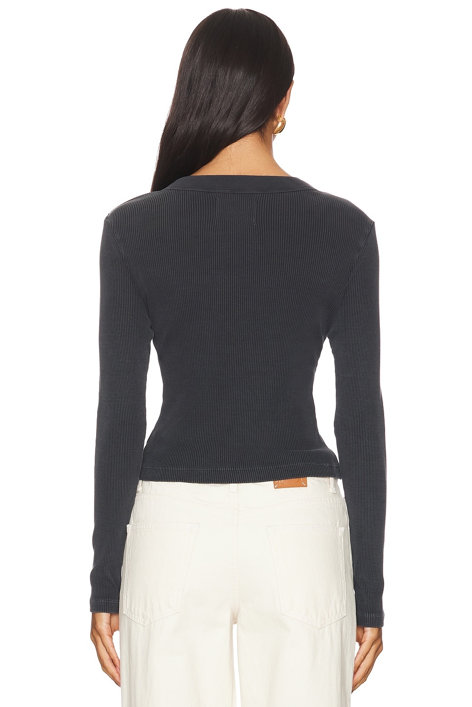 Varra Henley - 3
