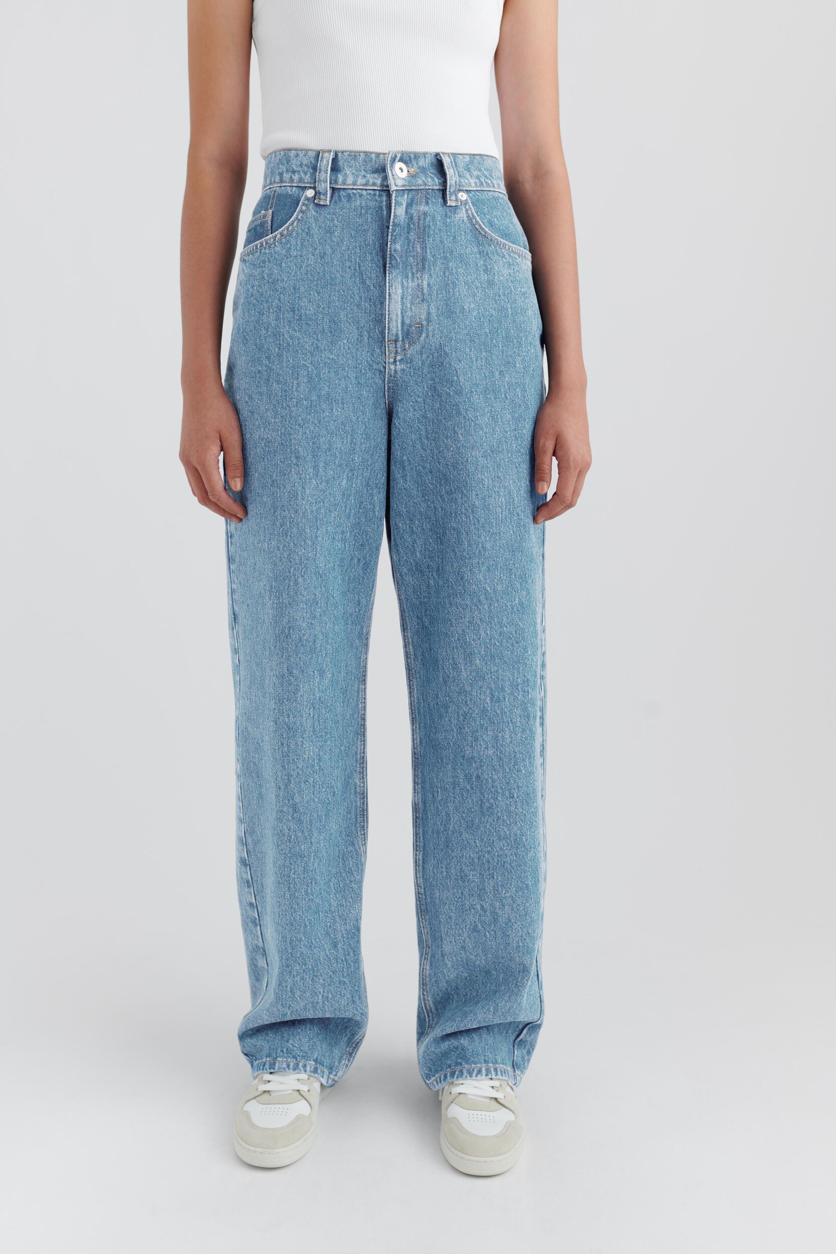 Sly Mid-Rise Jeans - 2