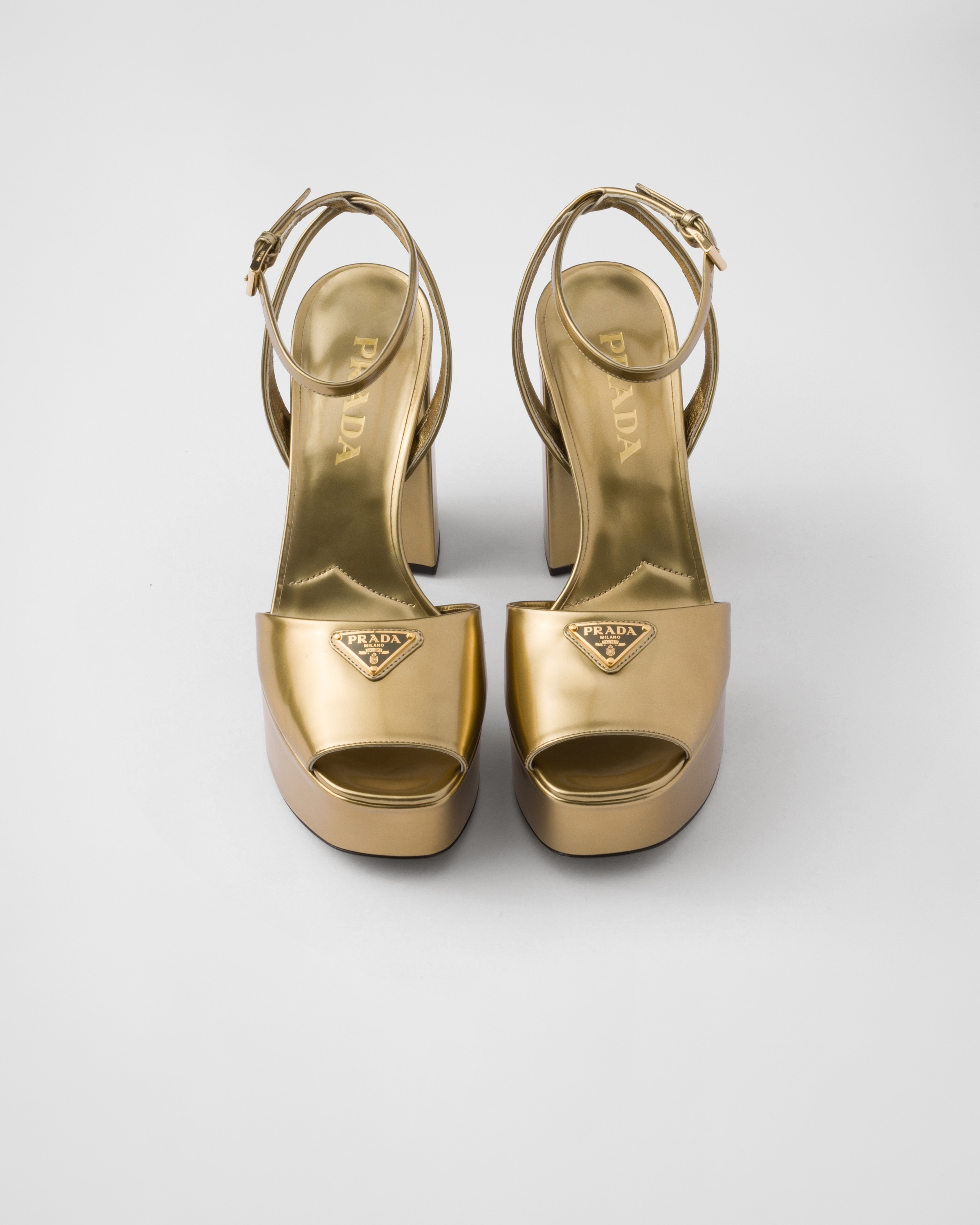 Metallic leather platform sandals - 4