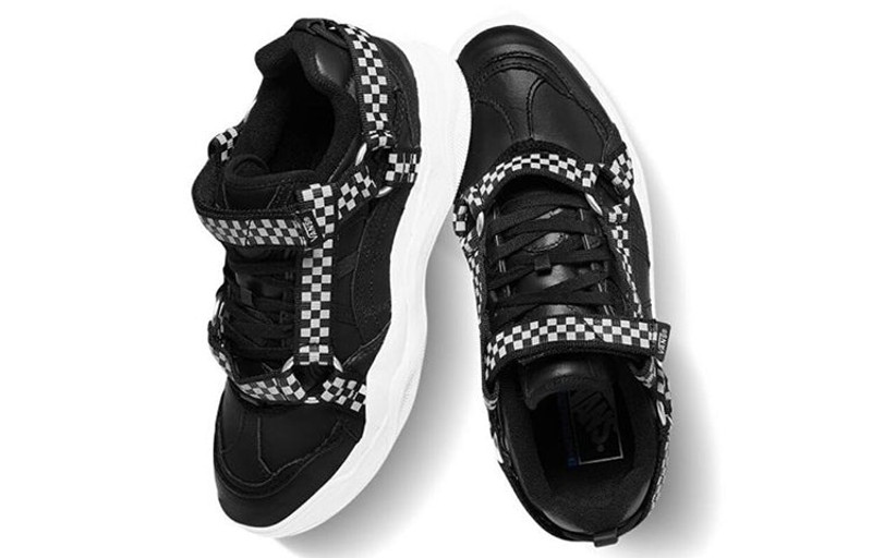 Vans Vans Varix Wc Straps Black VN0A4U1MXW8 outlook