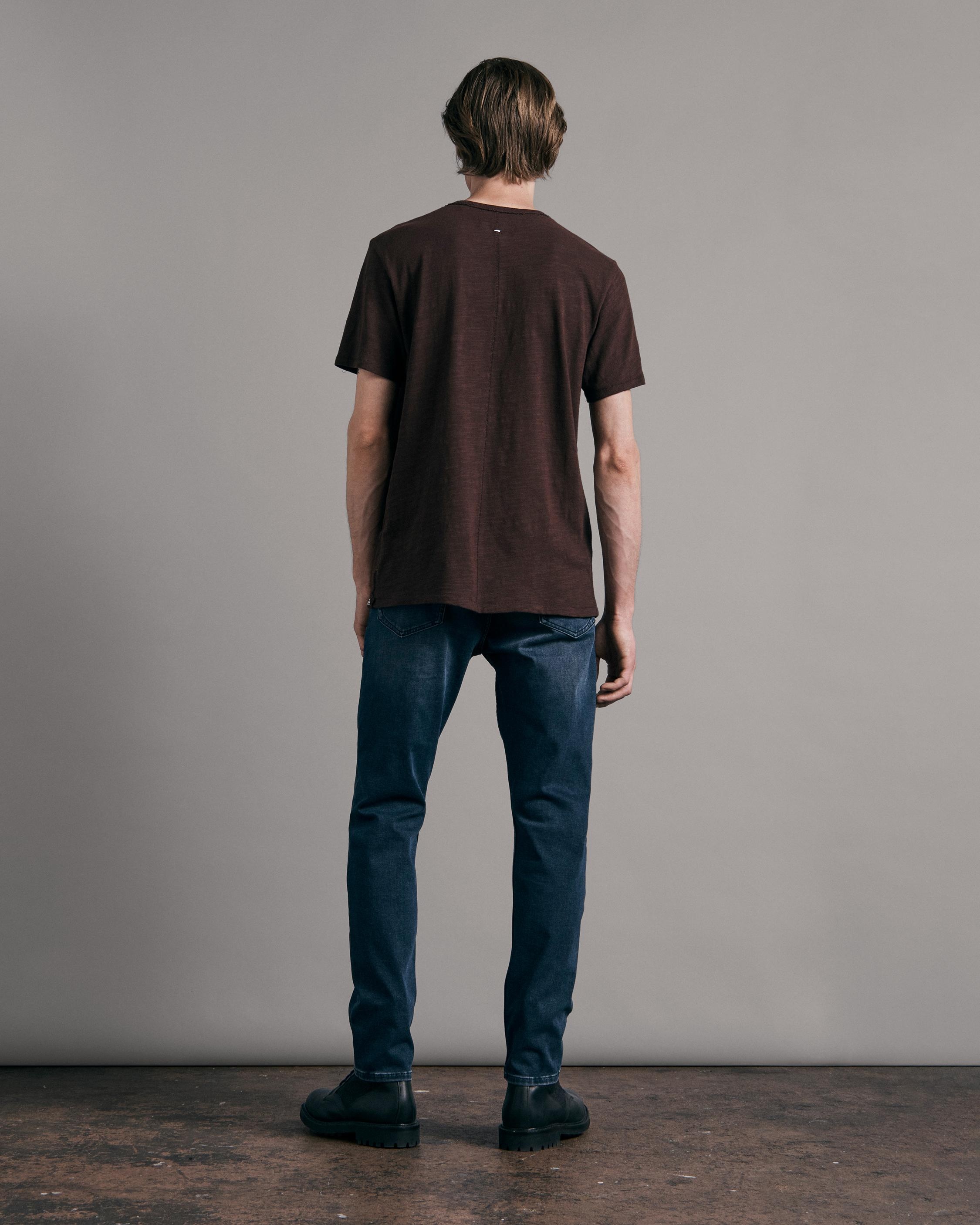 Fit 2 - Putnam
Slim Fit Dark Indigo Action Loopback Jean - 4