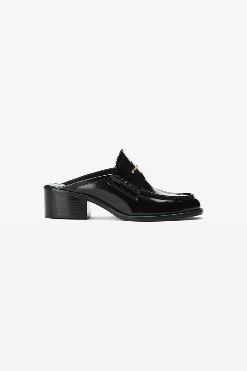 Carter Mule 1