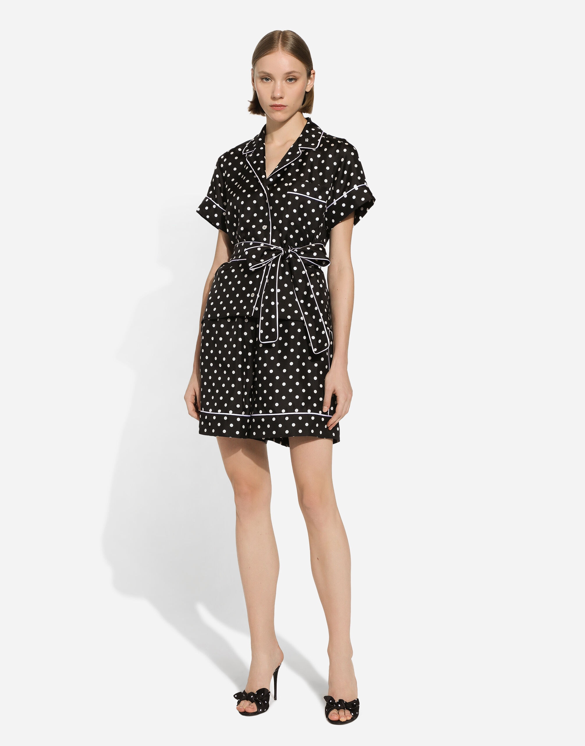 Short-sleeved silk pajama shirt with polka-dot print - 2