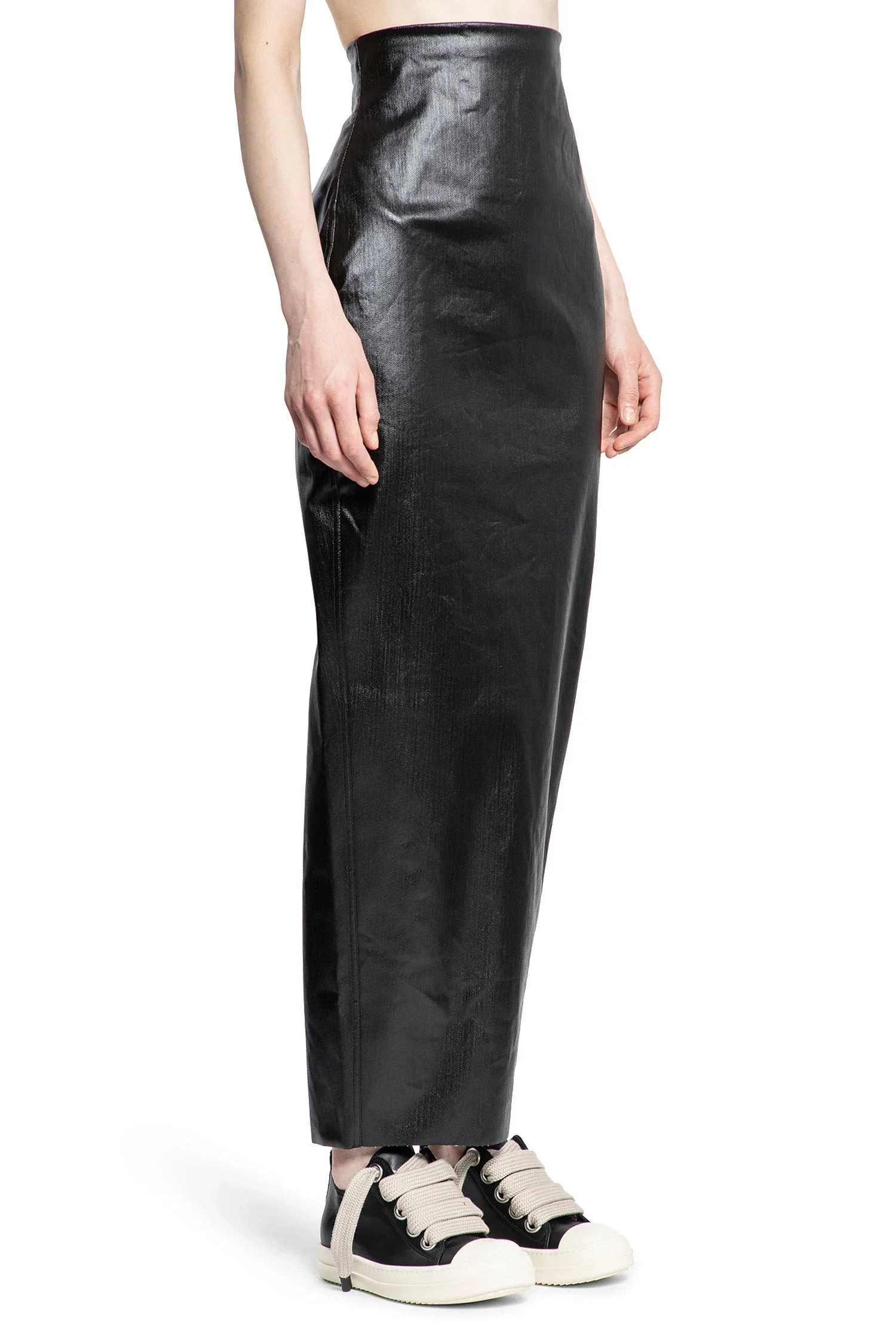 Dirt-Pillar-In-Coated-Stretch-Denim - 2