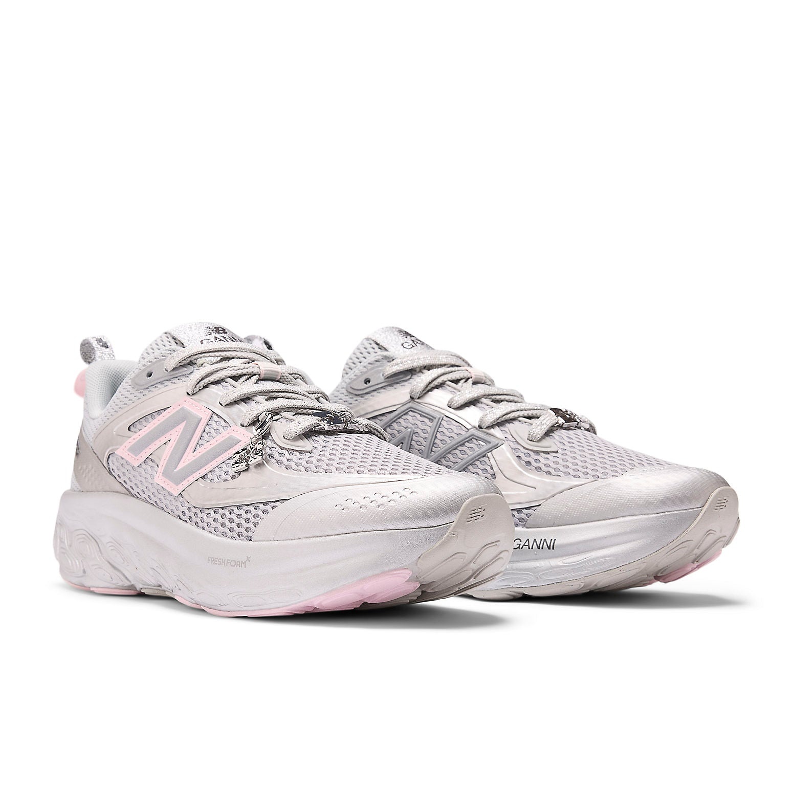 Ganni × New Balance UTRNGA 23cm New Balance GANNI X Fresh Foam Trainer 'Silver Metallic Pink
