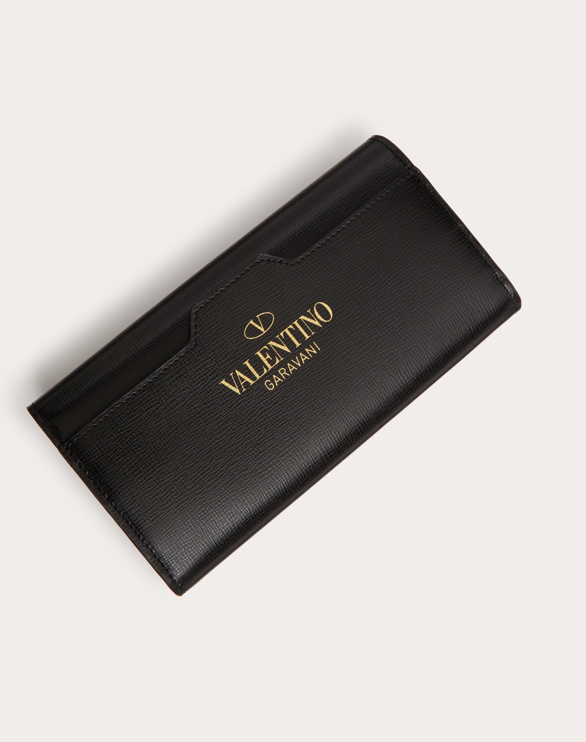 ROCKSTUD WALLET IN GRAINY CALFSKIN - 3