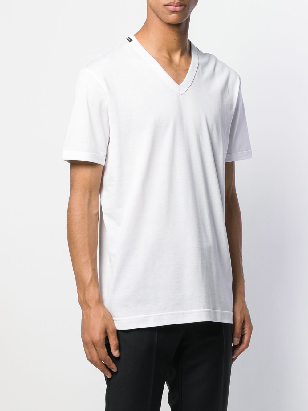 V-neck T-shirt - 3