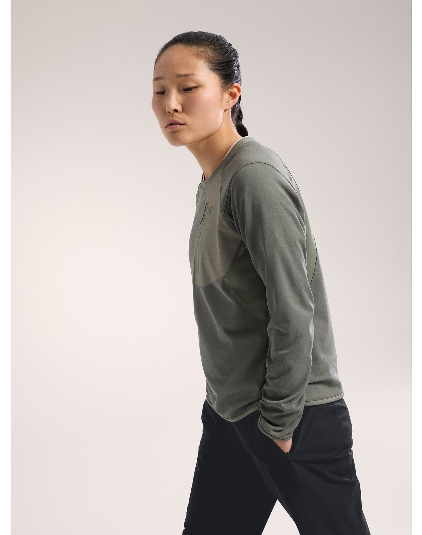 Delta Crew Neck Pullover - 6