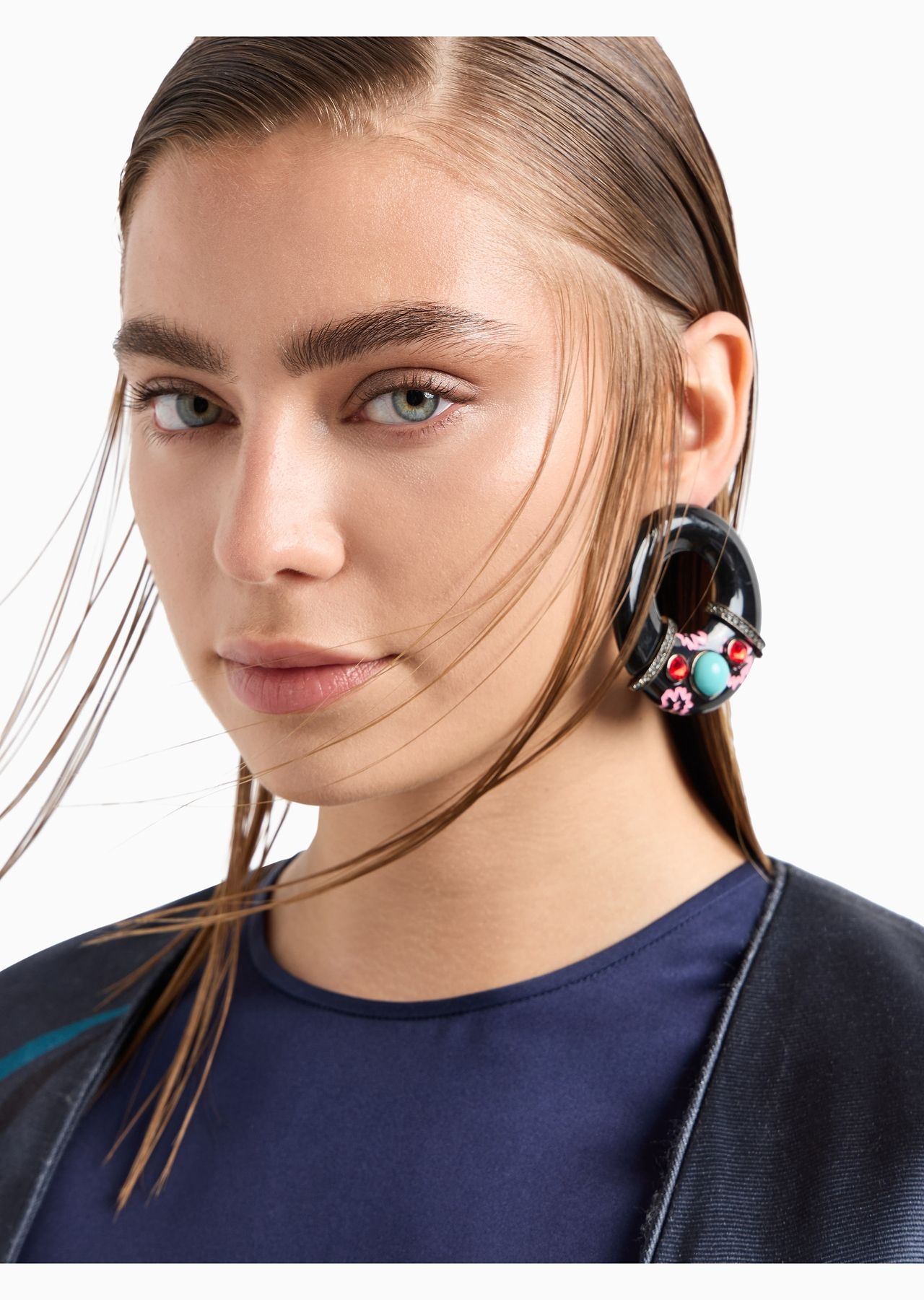Round resin and crystal earrings - 4