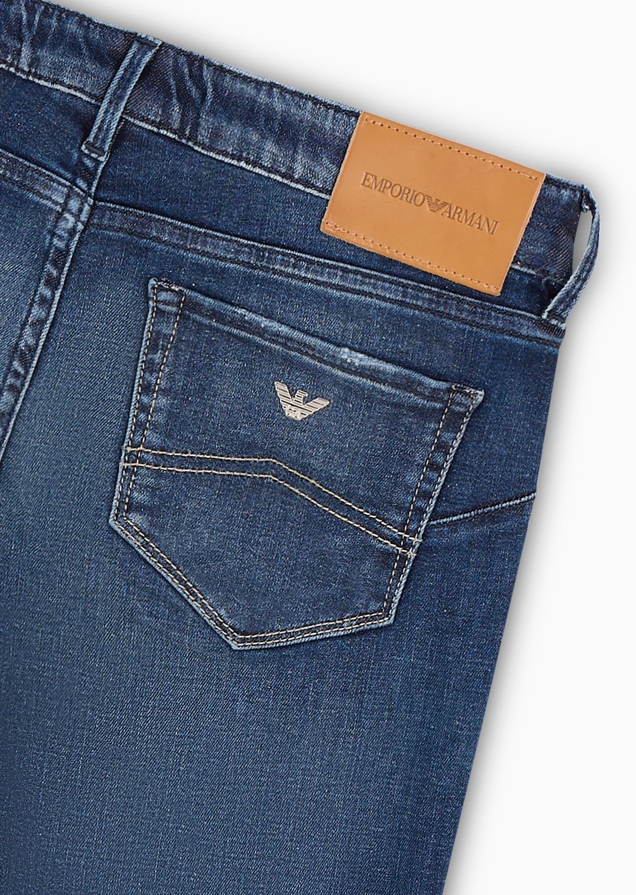 J23 Mid-rise, super-skinny jeans in a worn-look denim - 6