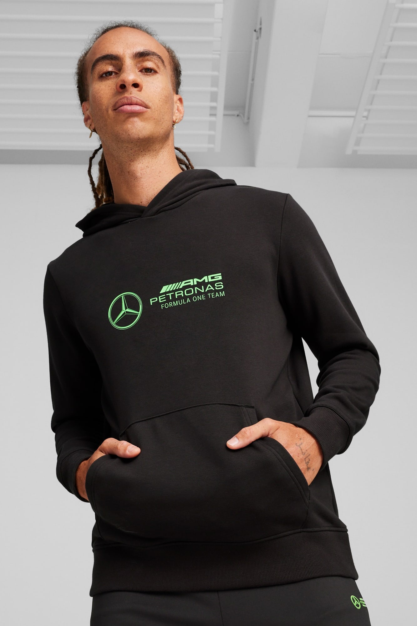 Mercedes AMG-Petronas F1® Motorsport Men's Hoodie - 3