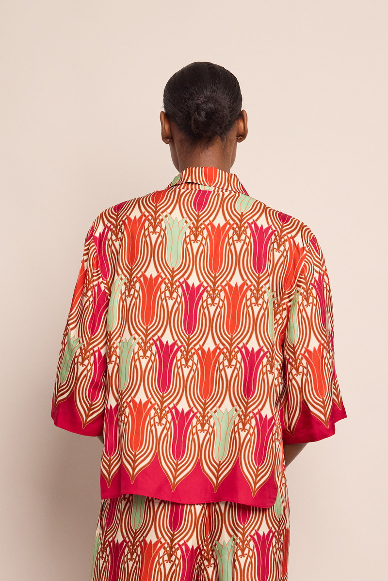 Calvia Shirt Where Crisp Tailoring Meets a Geometric Daydream 3