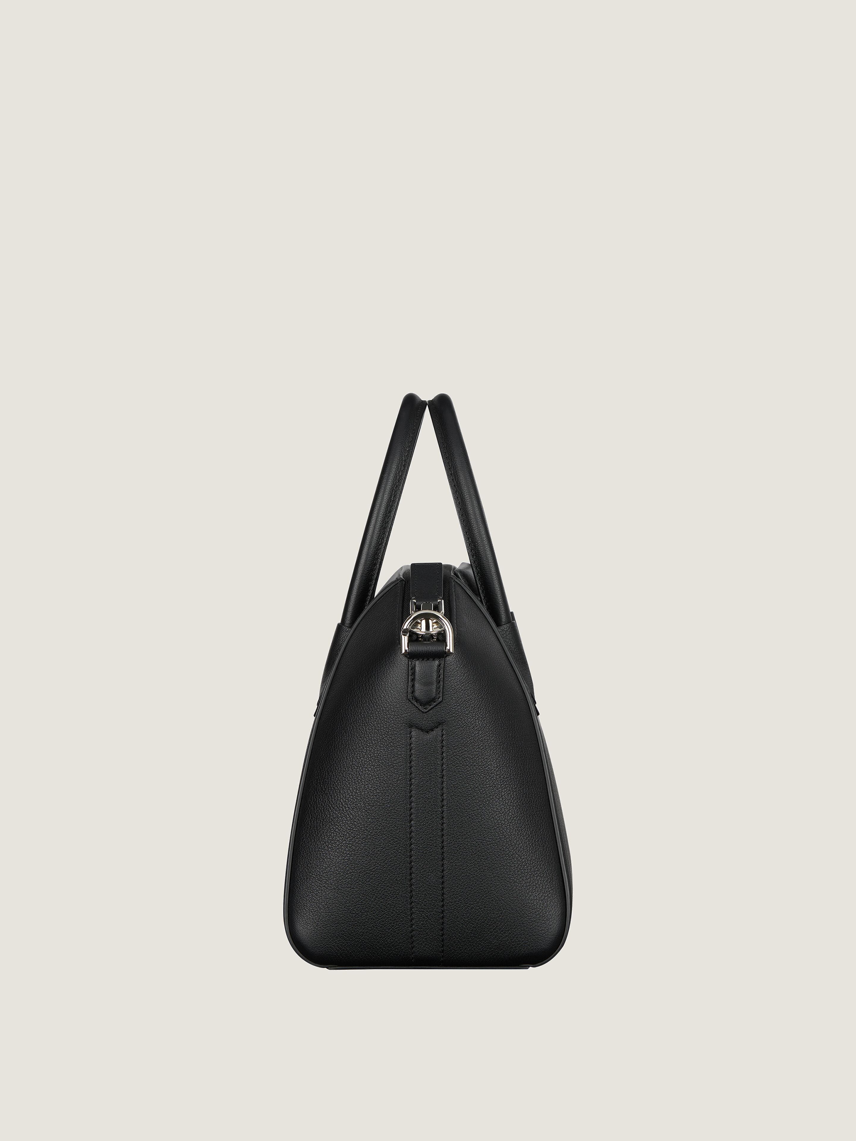 SMALL ANTIGONA BAG IN GRAINED LEATHER - 2