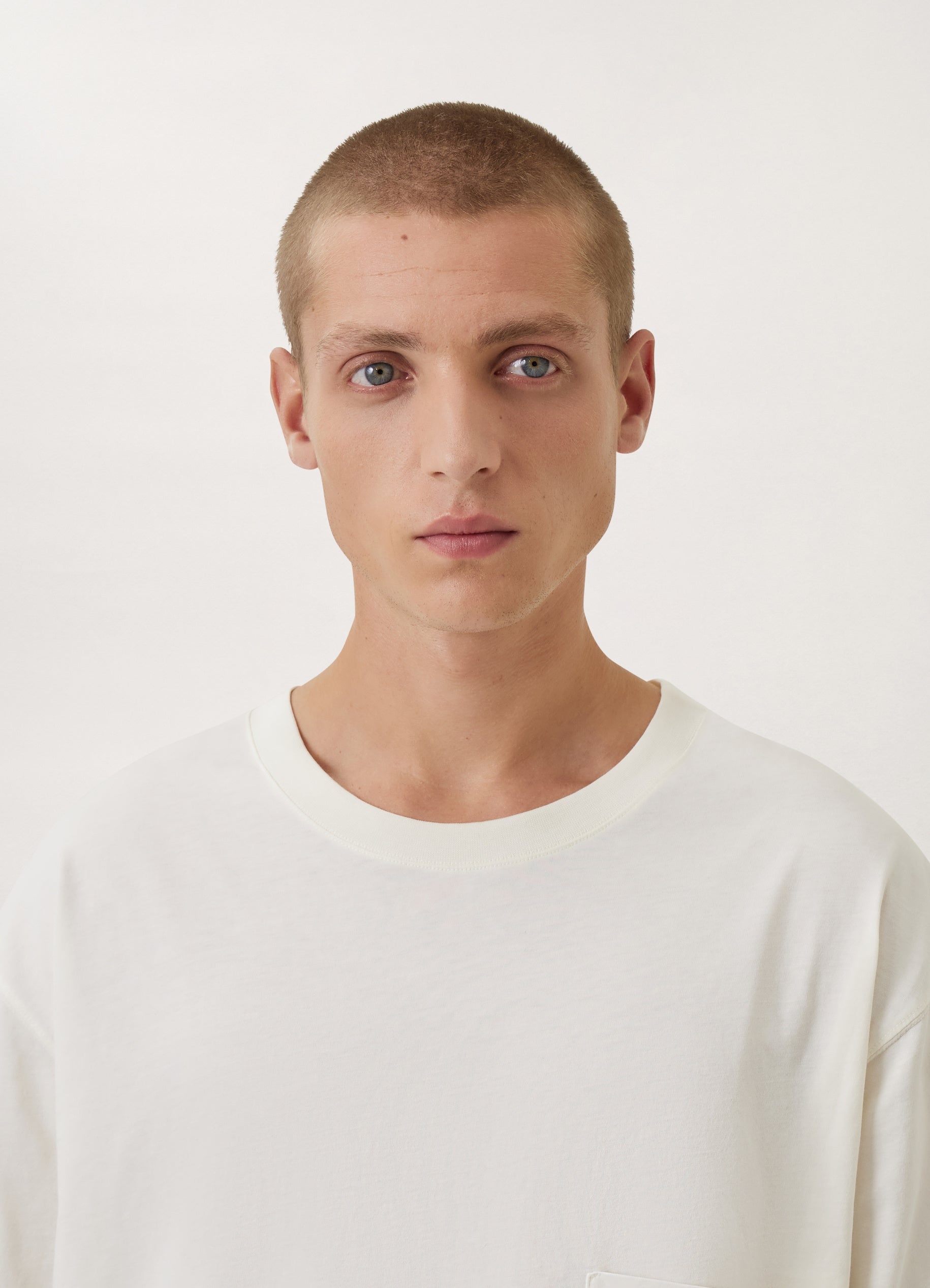 SHORT SLEEVE T-SHIRT
PIGMENT DYE JERSEY - 3
