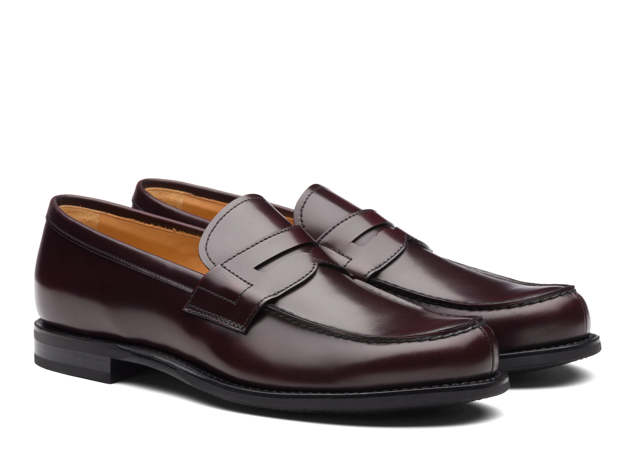 Gateshead
Bright Calf Leather Loafer Burgundy - 2