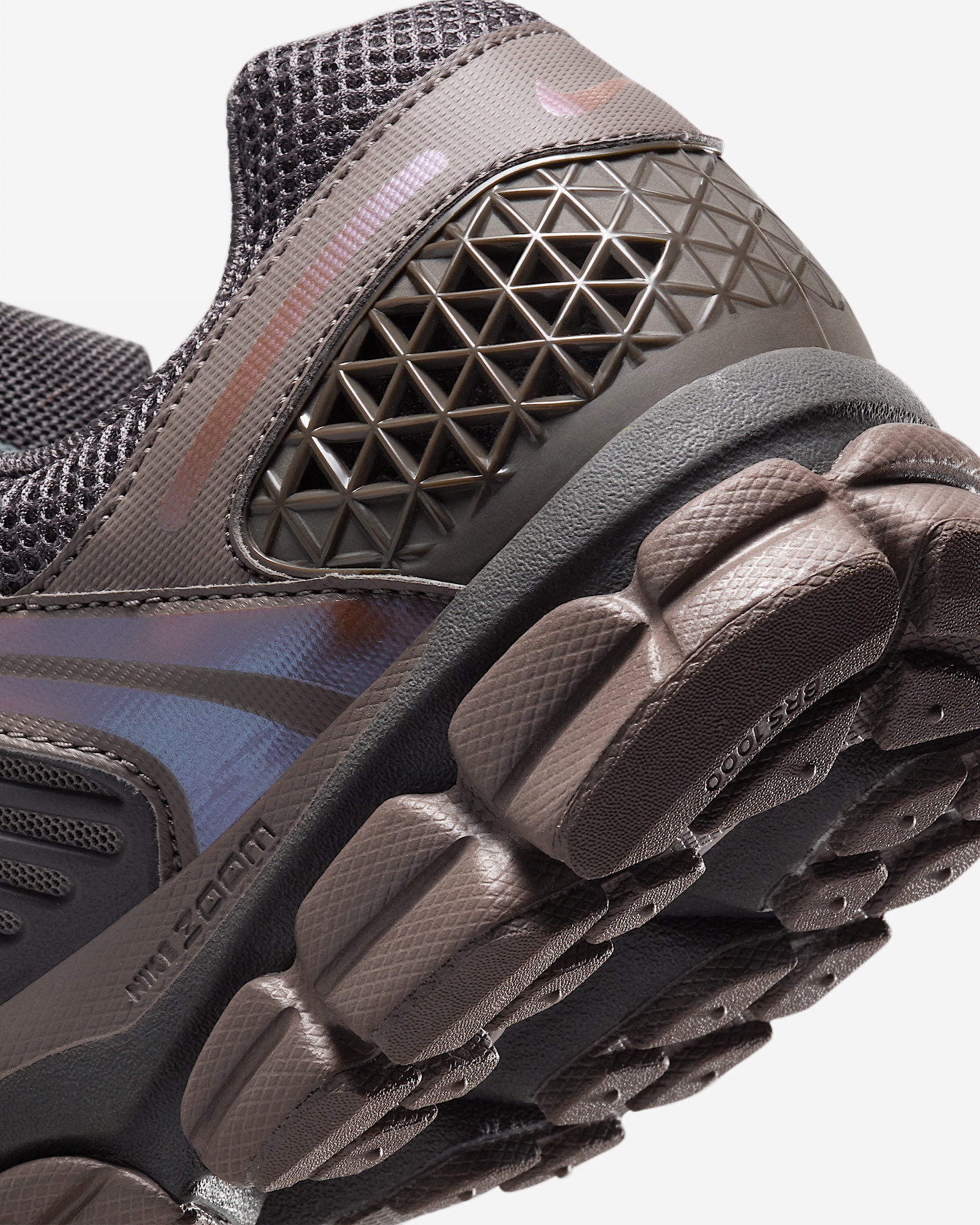 Nike Zoom Vomero 5 Men's Shoes - 8