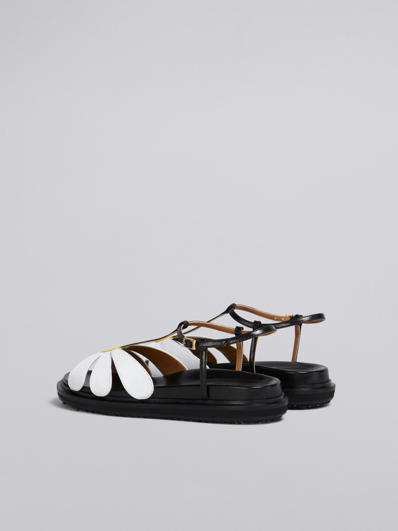 Marni LEATHER FLOWER FUSSBETT outlook
