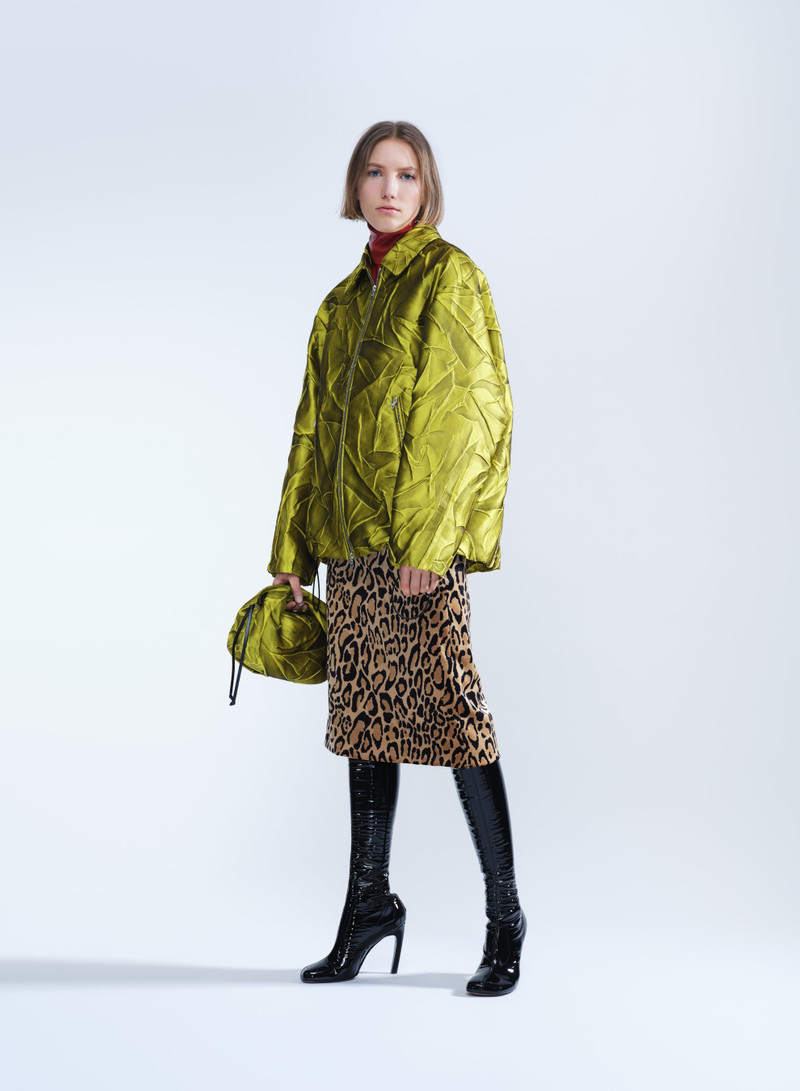 SMALL TEXTURED TOTE 5