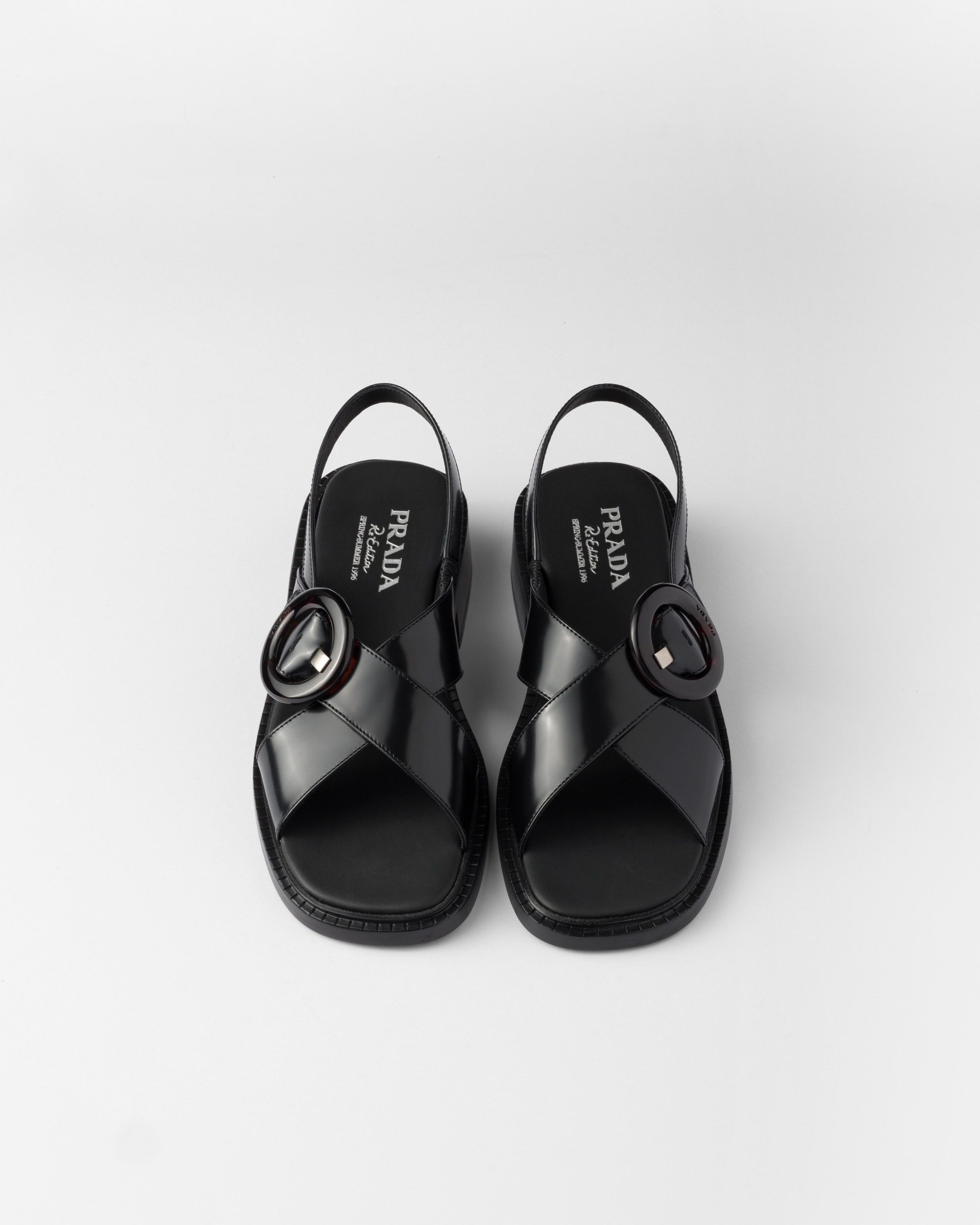 Brushed leather sandals with buckle - 3