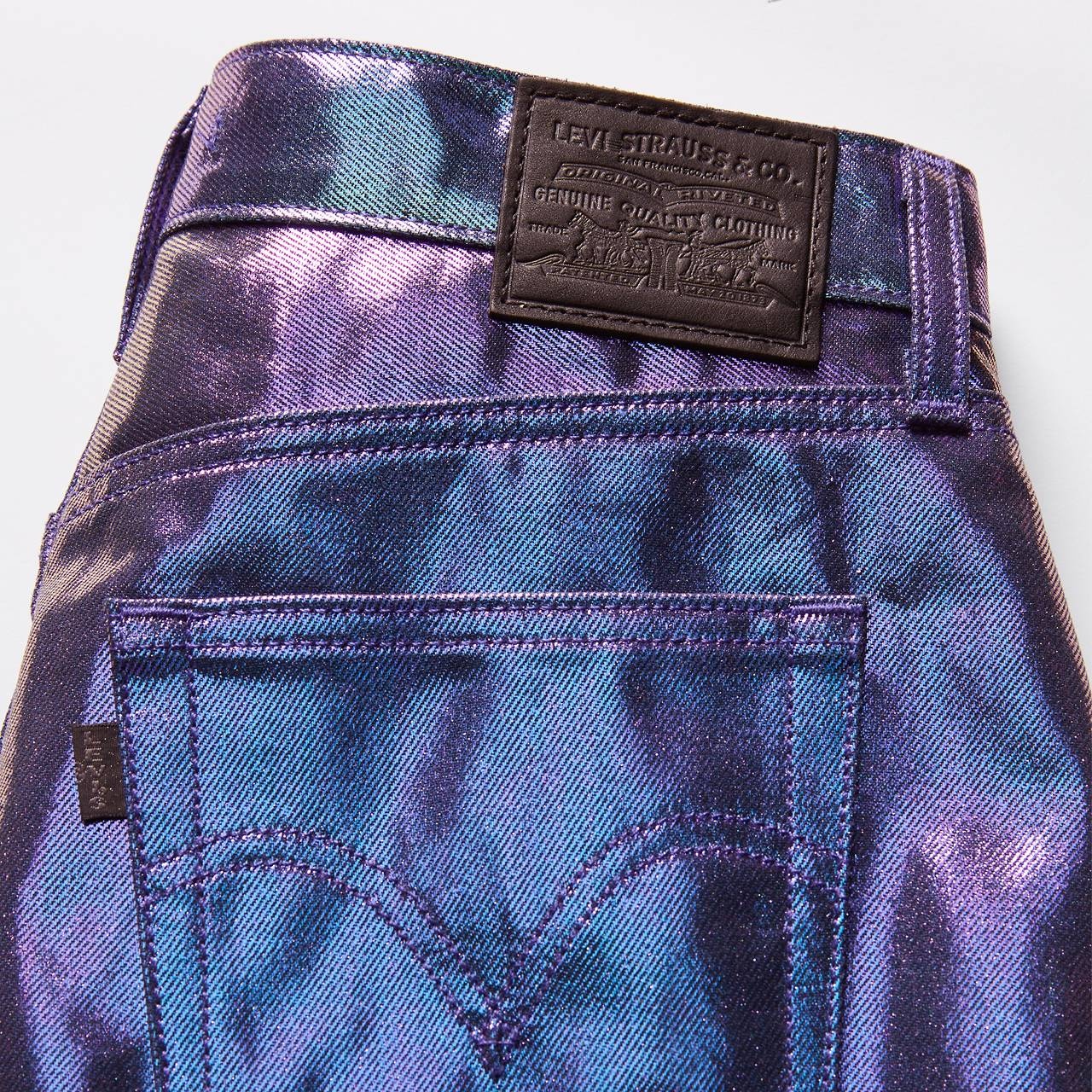 CANDY COATED PEARLESCENT ICON SKIRT - 9