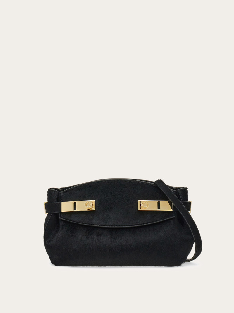 Hug crossbody 부대 1