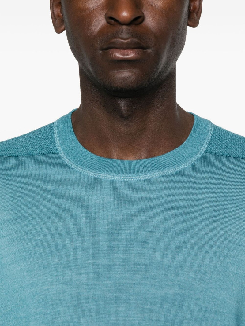 crew-neck lens-pocket sweater 5