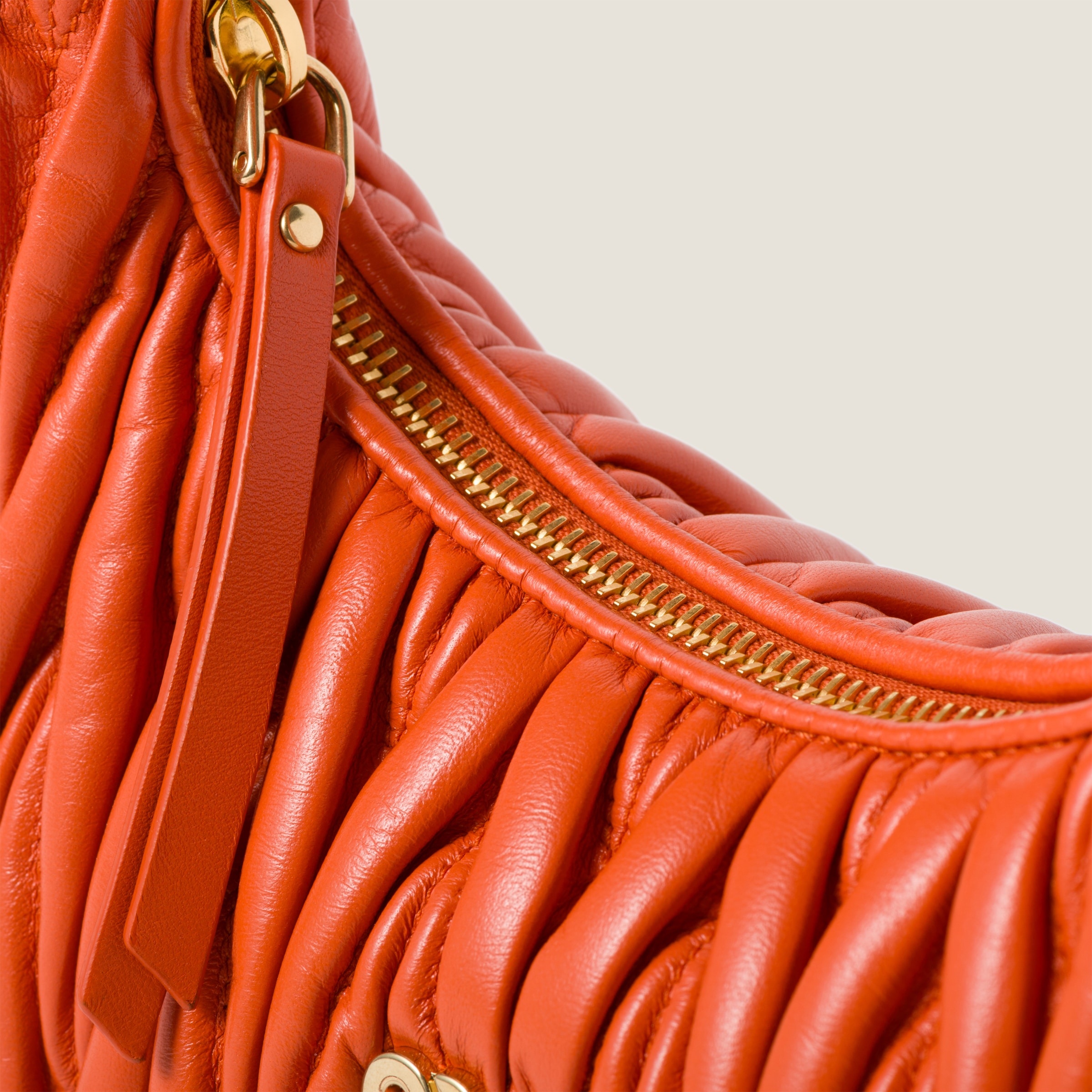 Wander matelassé nappa leather hobo bag - 5